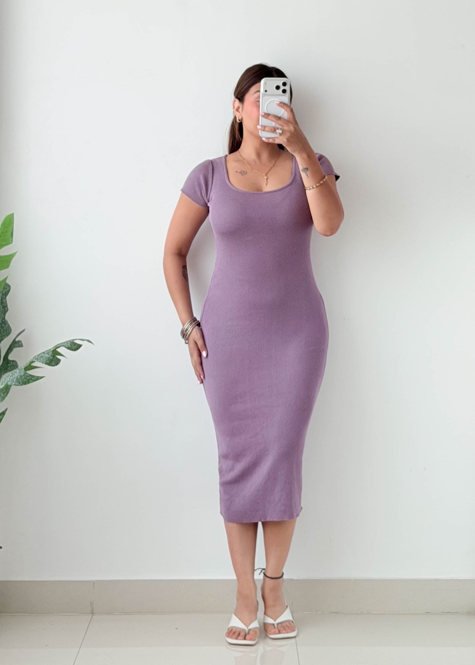 Size S-M Lavender Scoop Neck Midi Dress