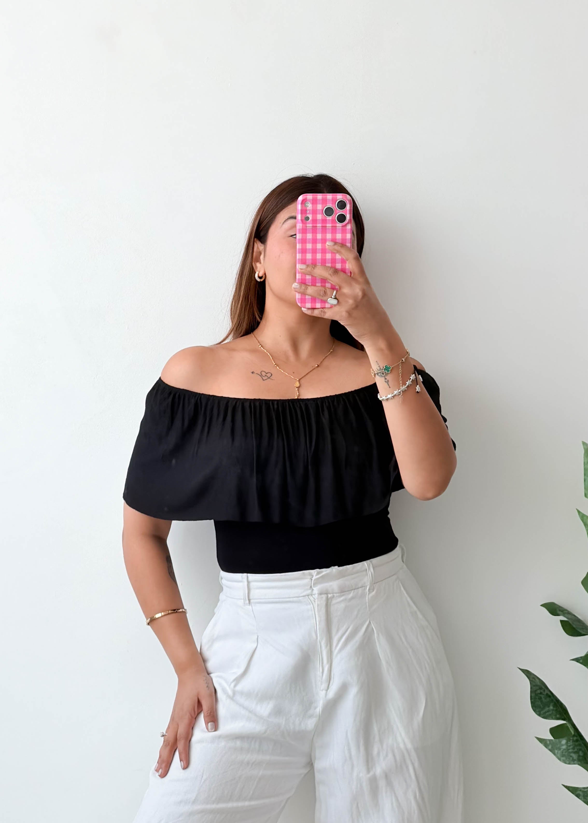 Size XS-S Black Off-Shoulder Ruffle Bodysuit