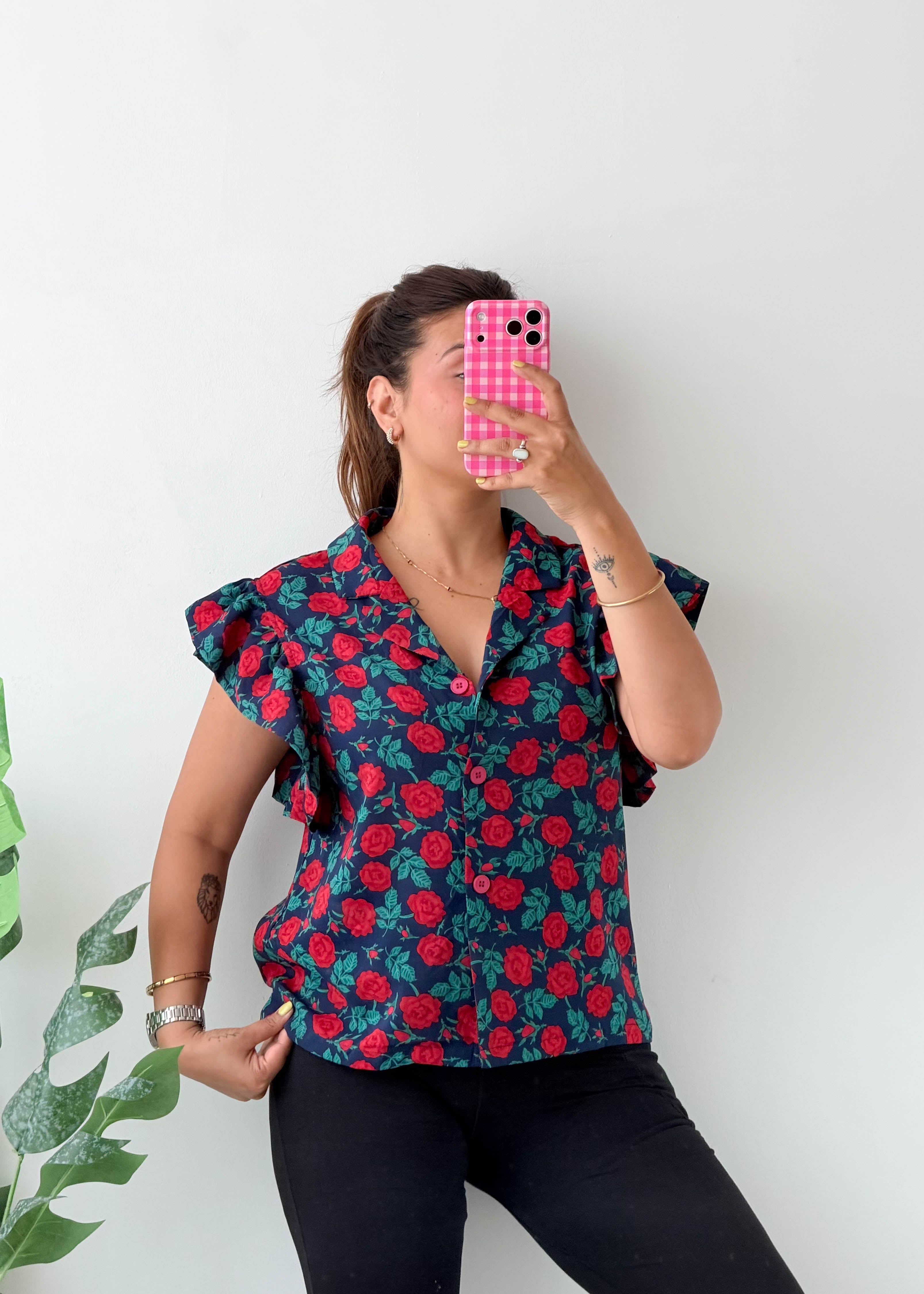 Size S-M Navy Red Rose Ruffle Sleeve Top