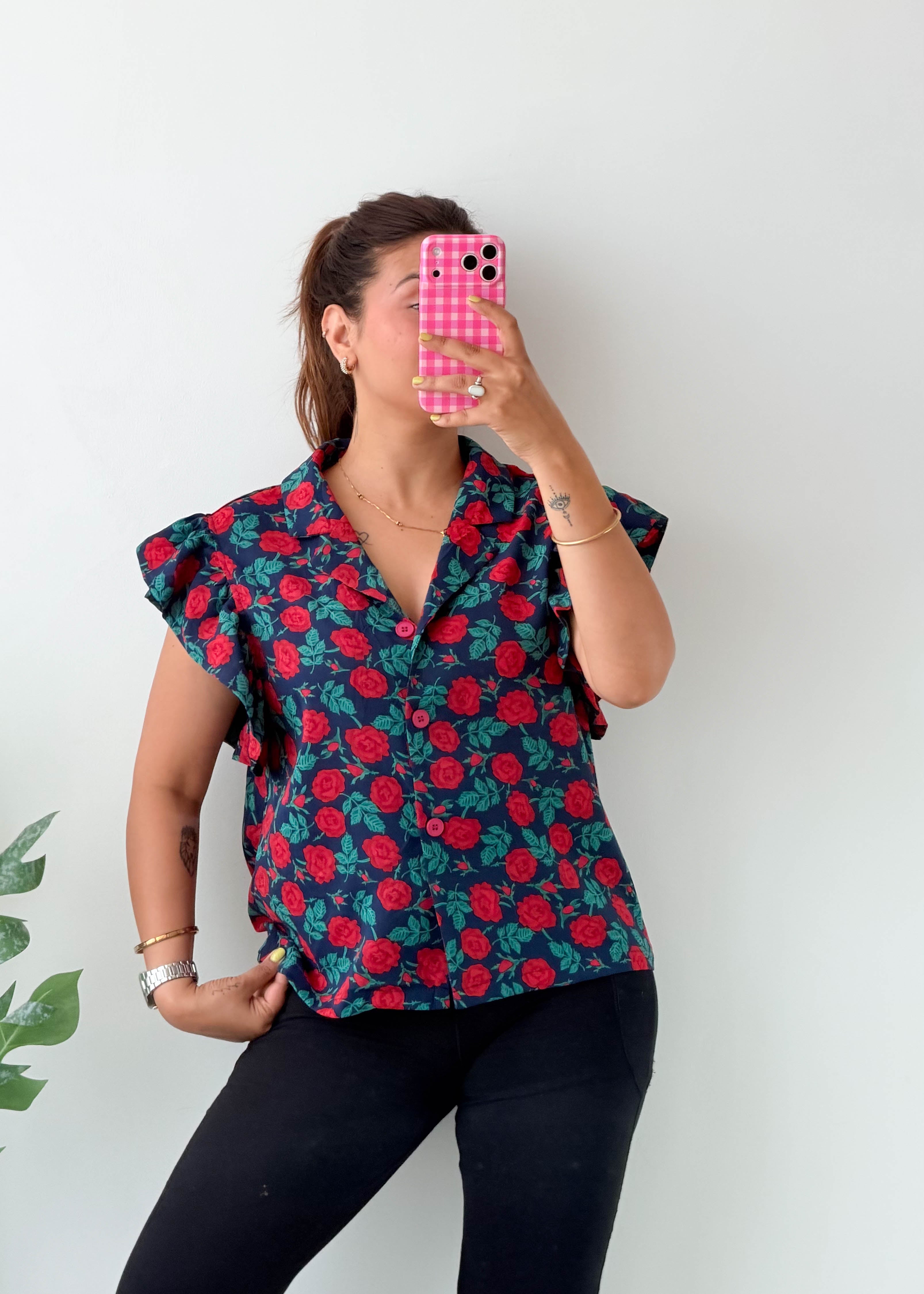 Size S-M Navy Red Rose Ruffle Sleeve Top