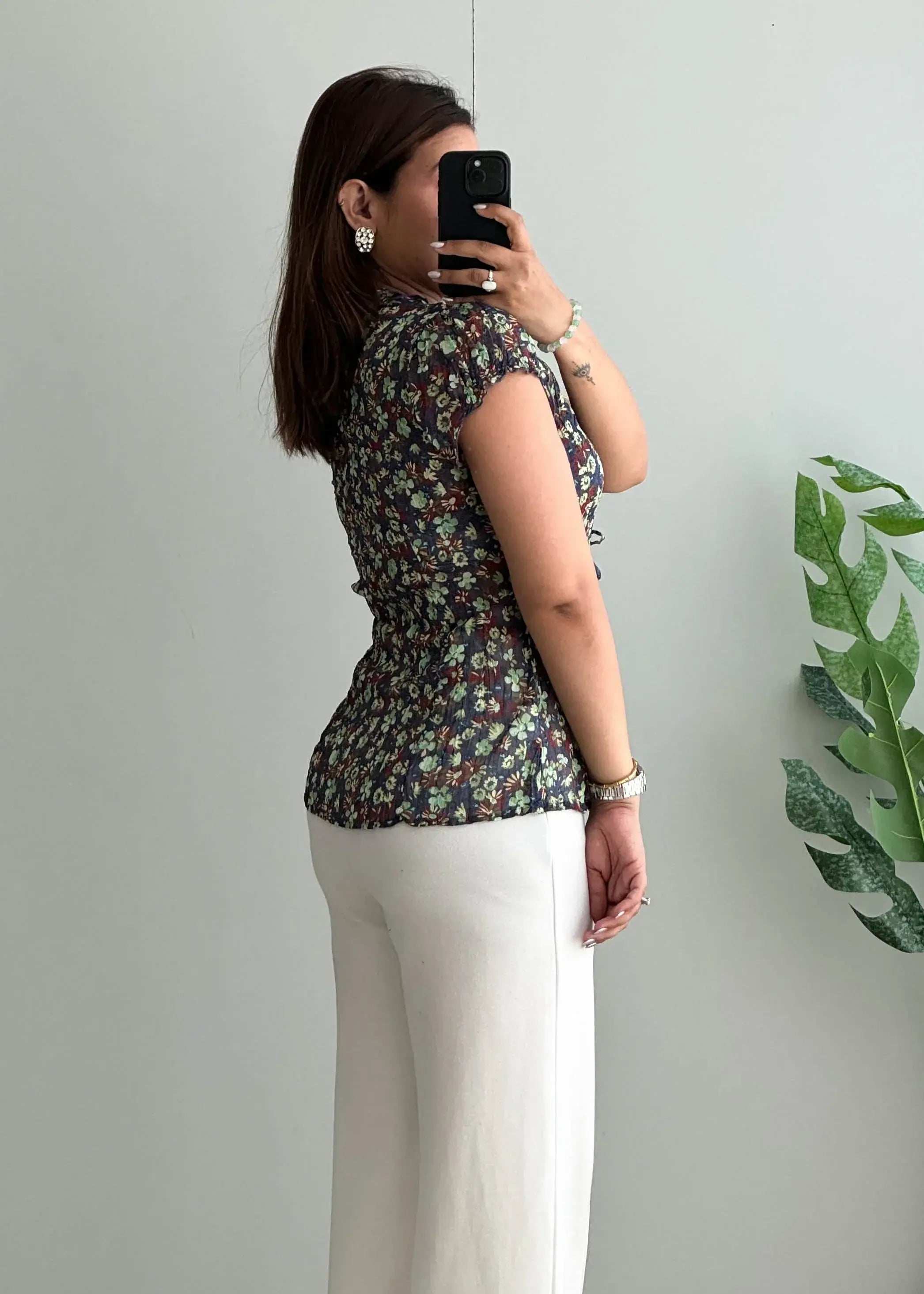 Size S-M, Y2K Floral Tie-Up Blouse with Ruffle Neckline - Closet by Payal