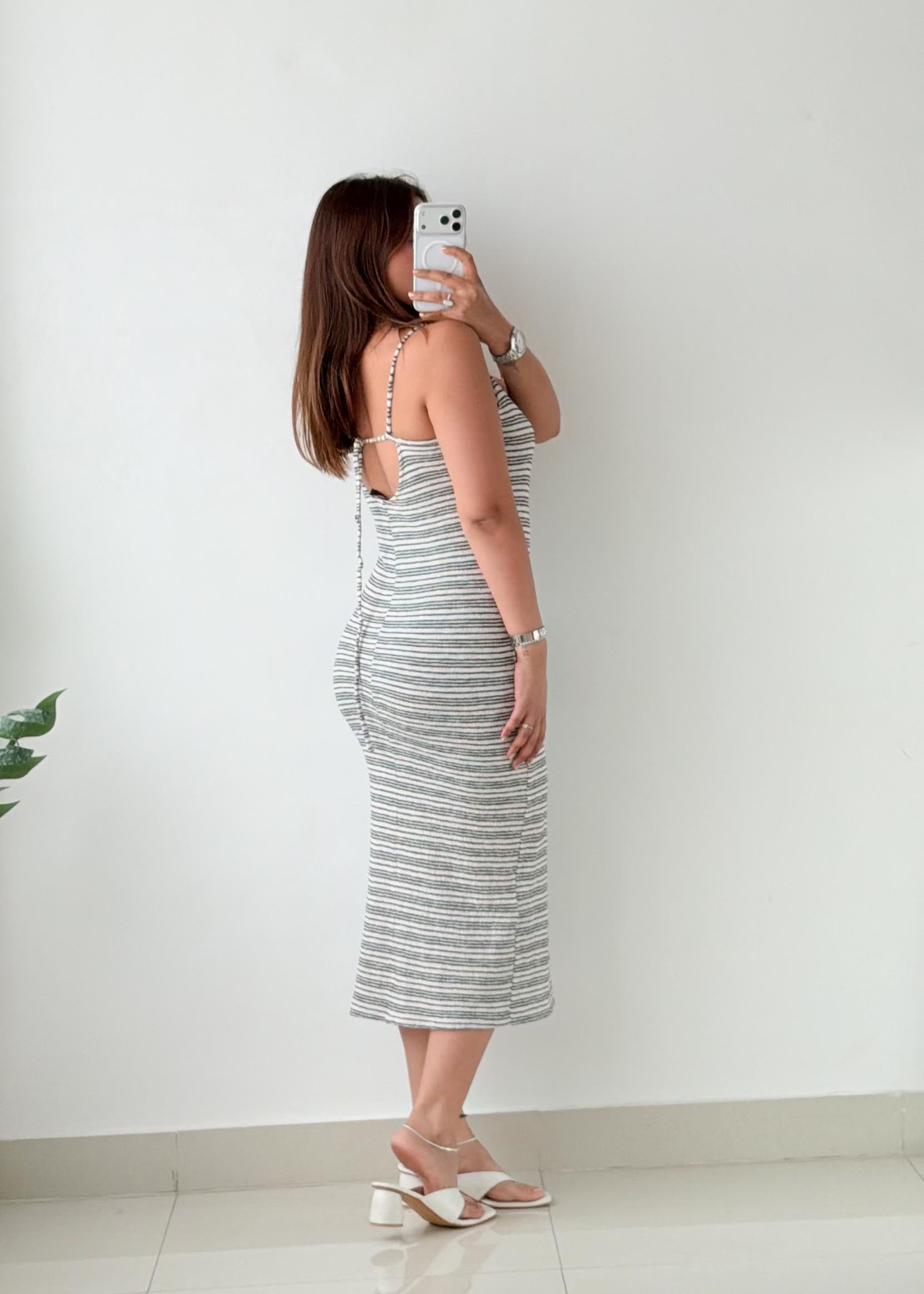 Size S-M Grey & White Striped Ribbed Knit Midi Dress