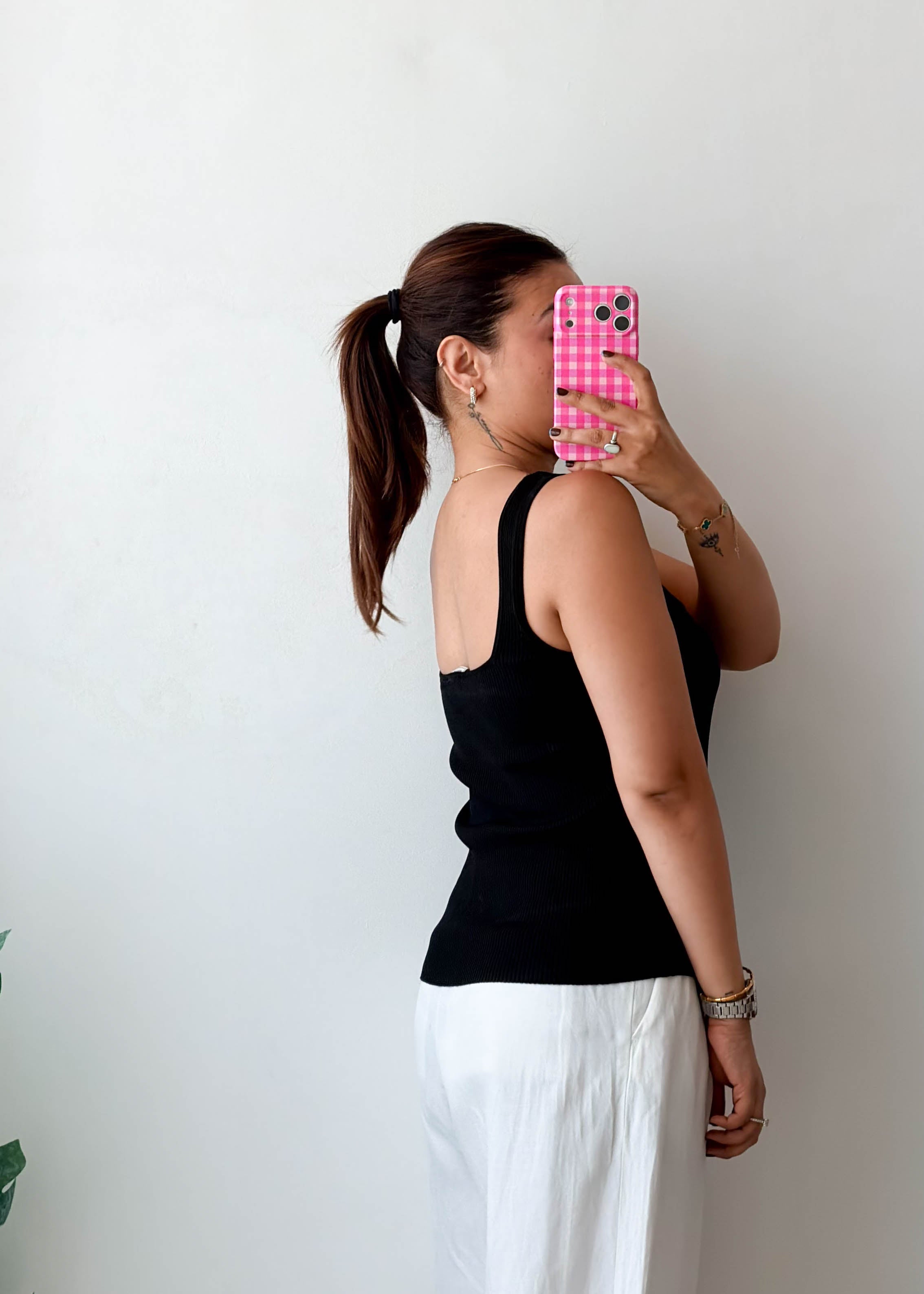 Size M-L Black Square Neck Top