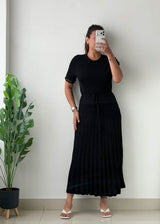 Size S-M Black Pleated Knit Midi Dress