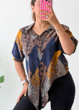 Size S-M Multicolor Abstract Tie-Front Shirt