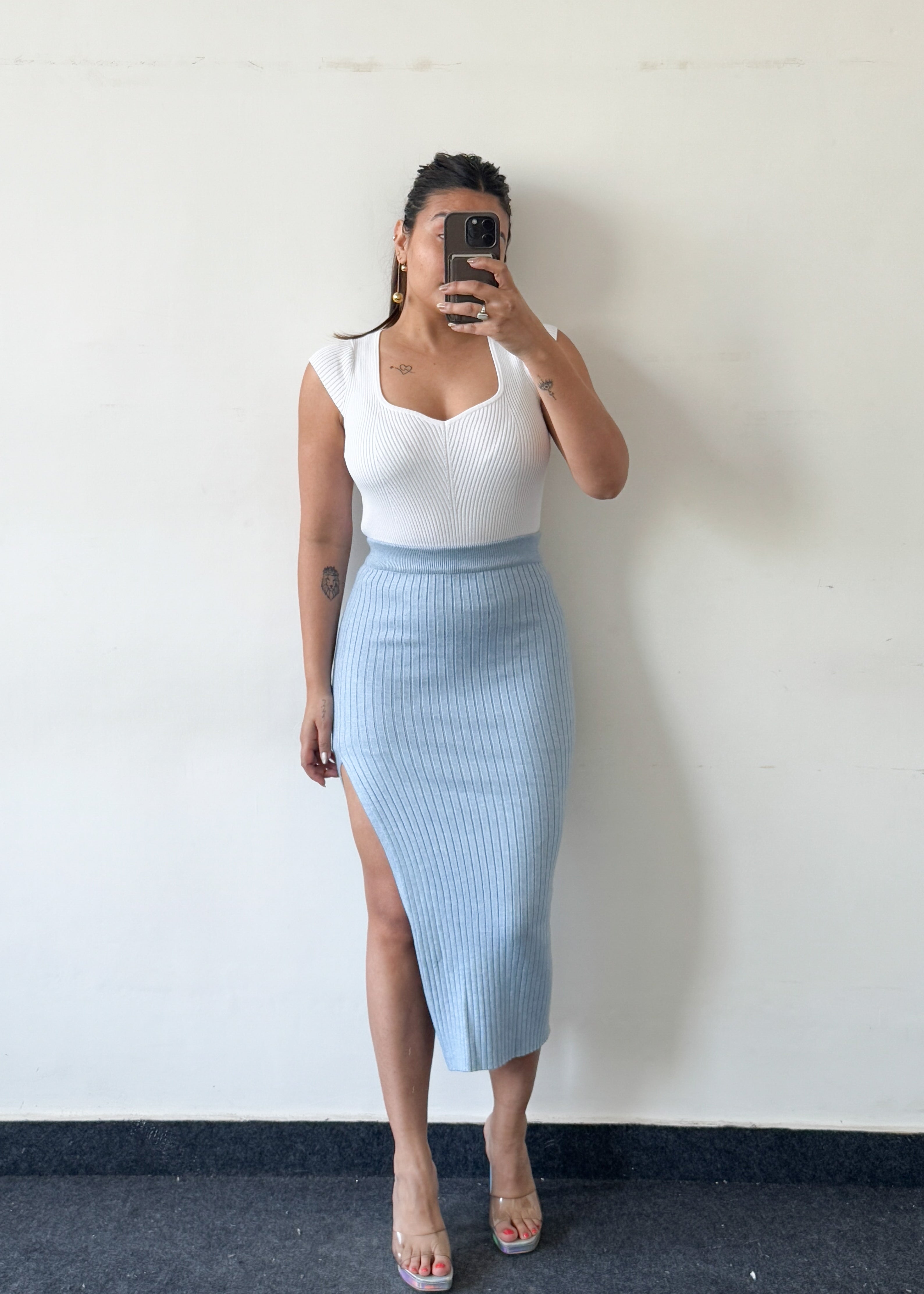 A2201 WAIST 26-28