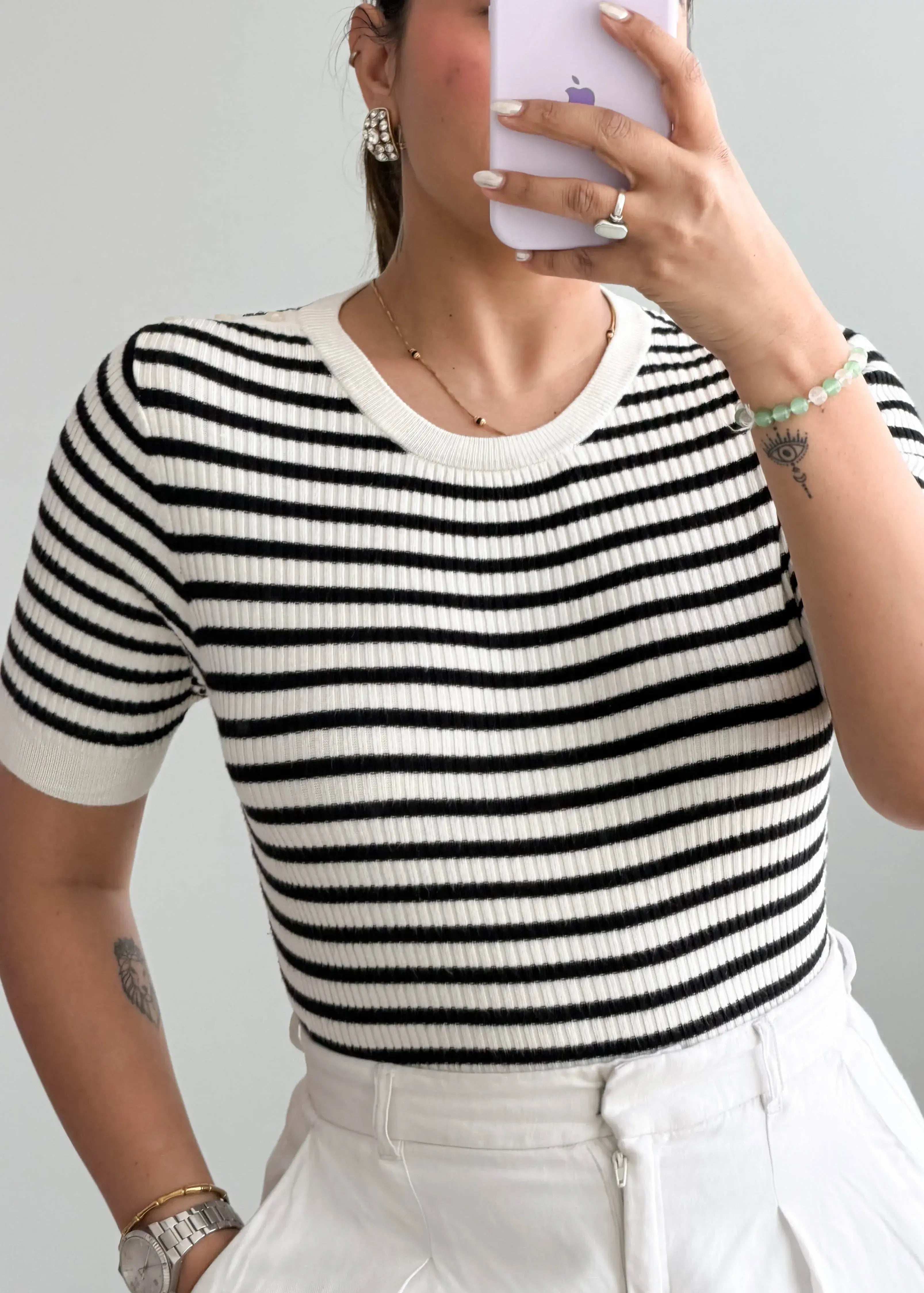 Size M-L, Black & White Striped Half Sleeve Top - Closet by Payal