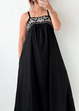 Size L-XL Black Embroidered Flowy Maxi Dress