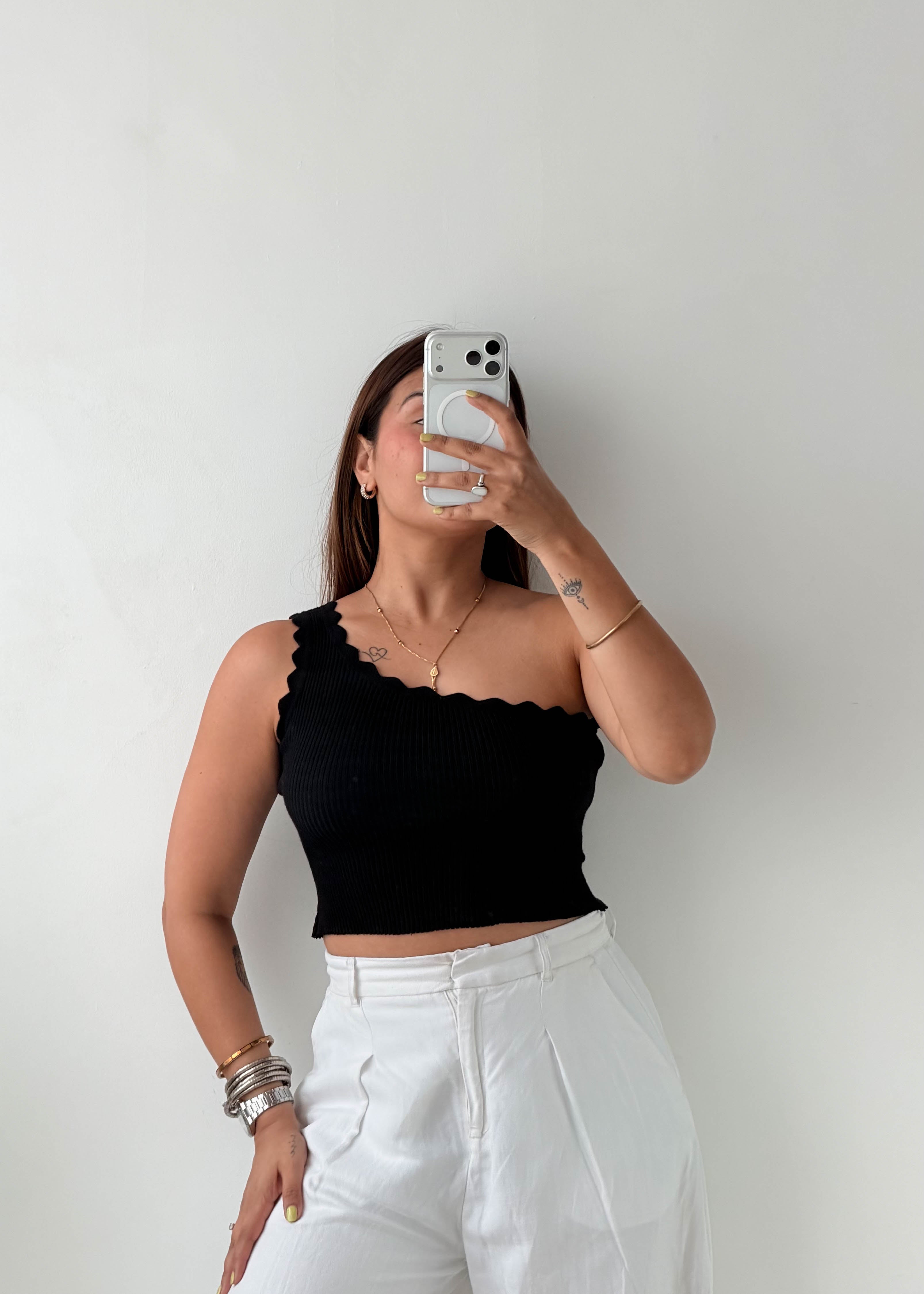 Size S-M Black One-Shoulder Scallop Top