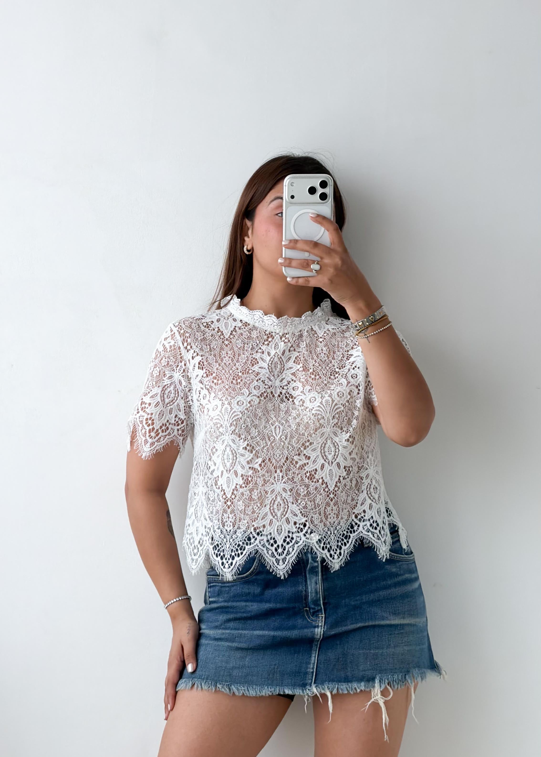 Size S-M White Floral Lace Top