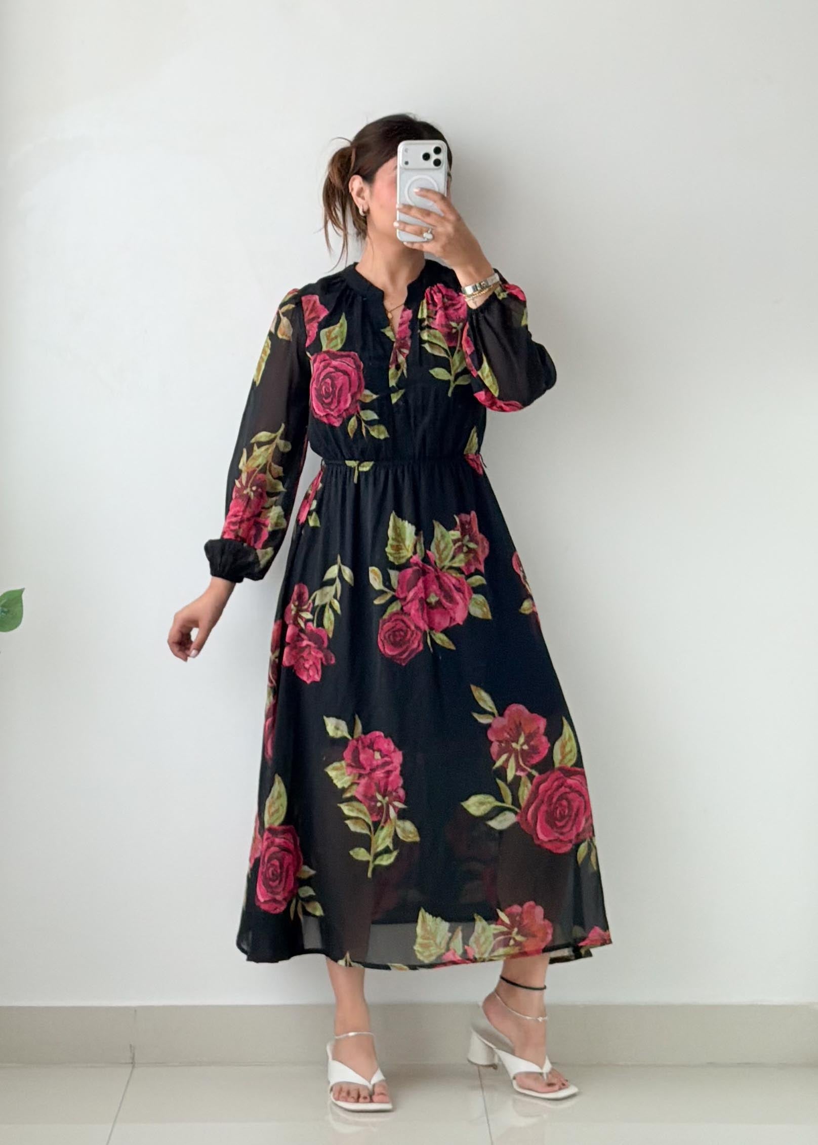 Size XS-S Black Floral Print Midi Dress