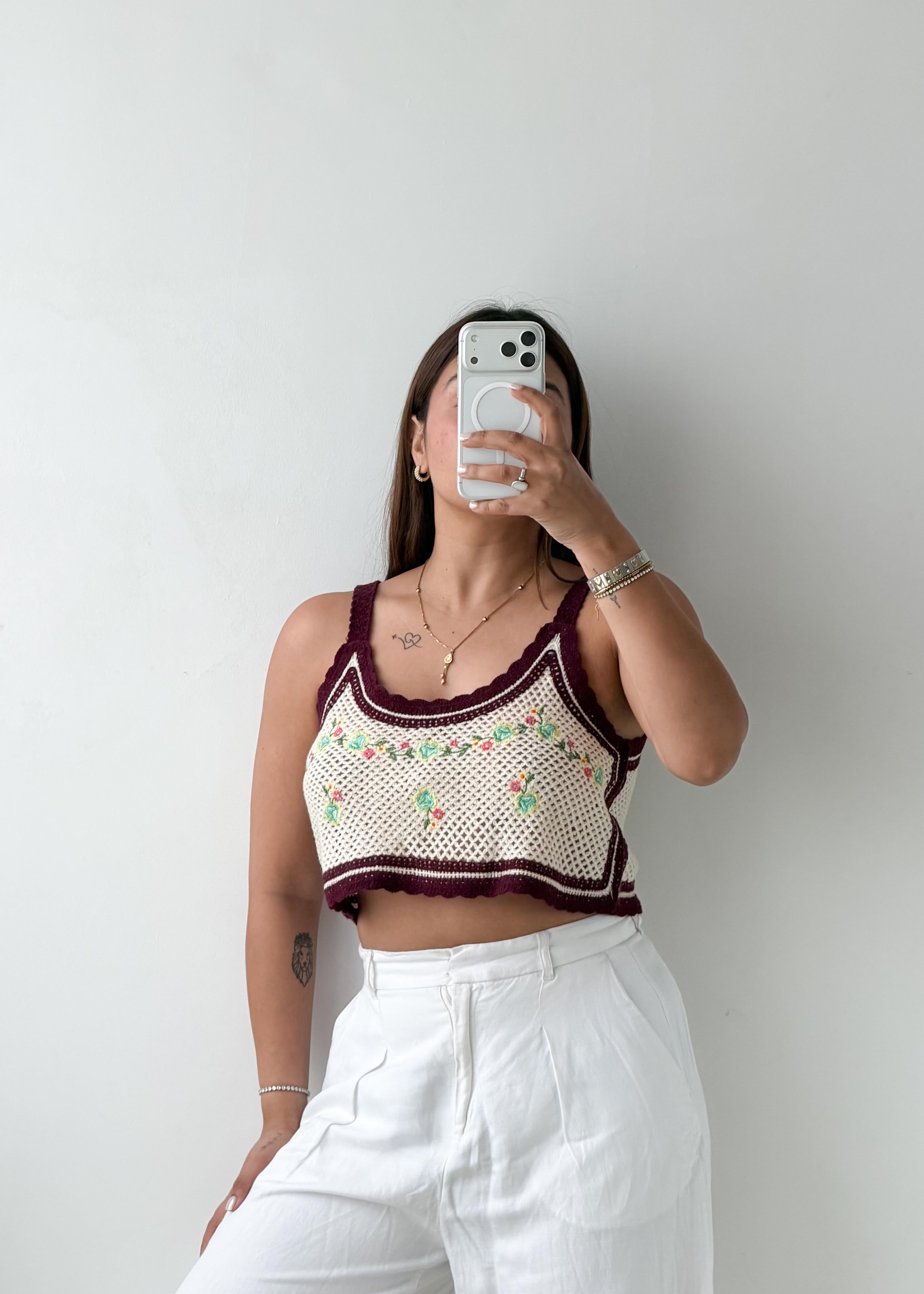 Size M-L Cream Floral Crochet Crop Top