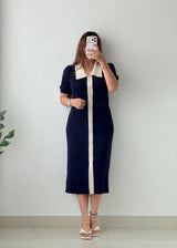 Size S-M Navy Contrast Collar Knit Midi Dress