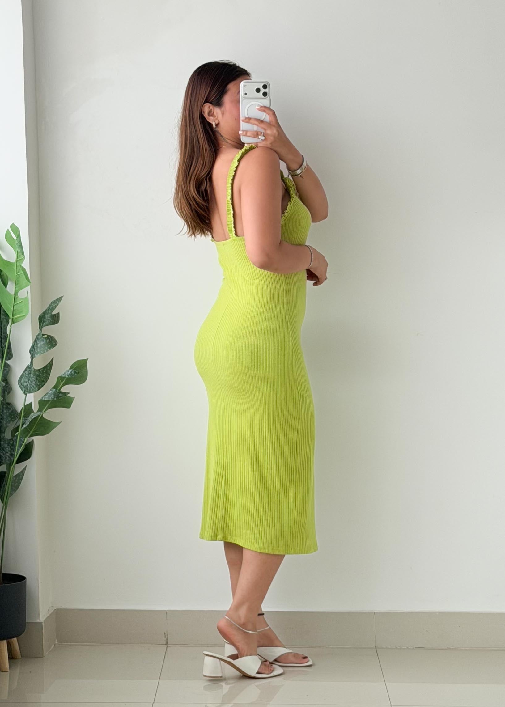Size M-L Lime Green Ribbed Midi Dress