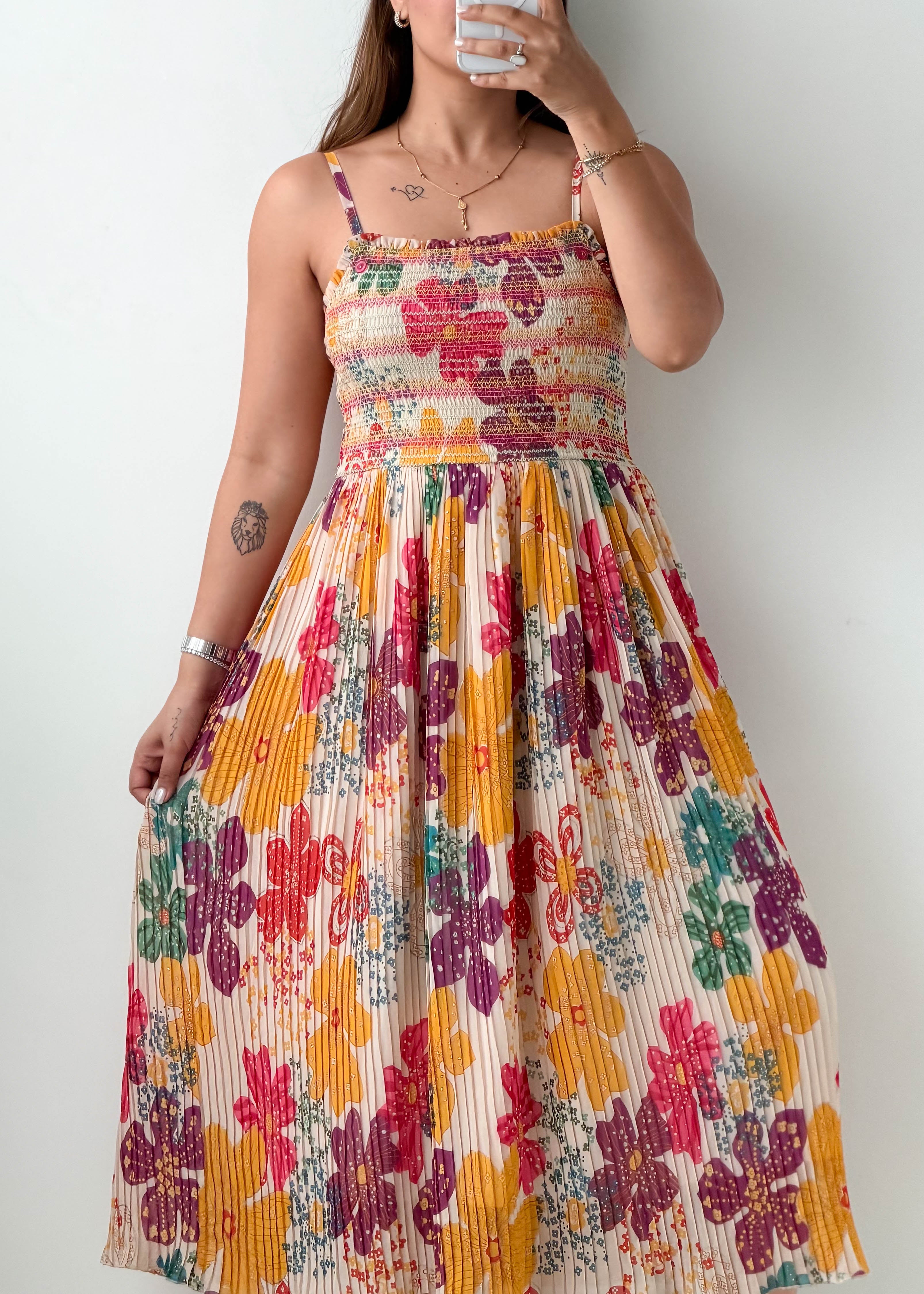 Size S-M Multicolor Floral Printed Midi Dress