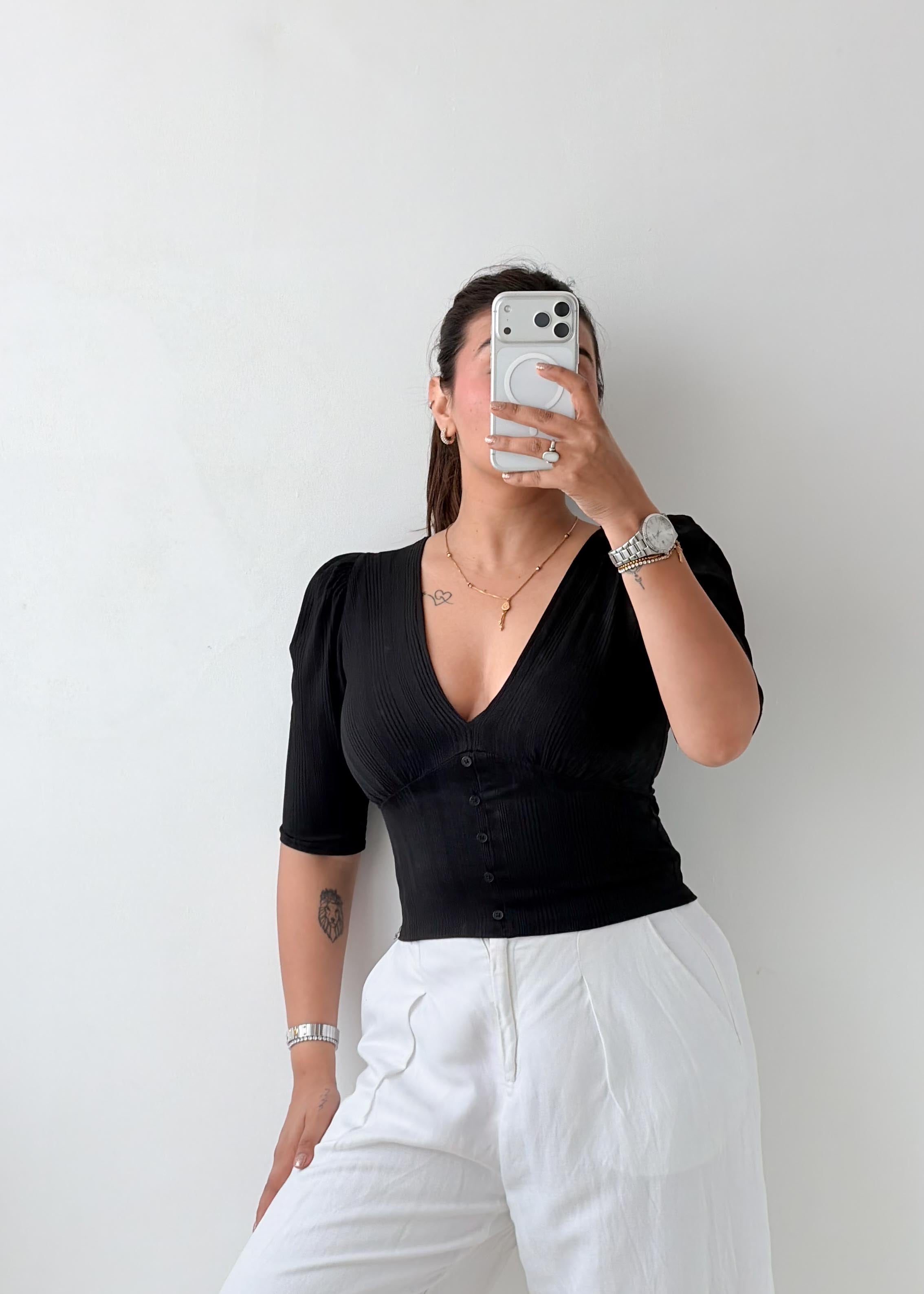 Size S-M Black Puff Sleeve Button Top