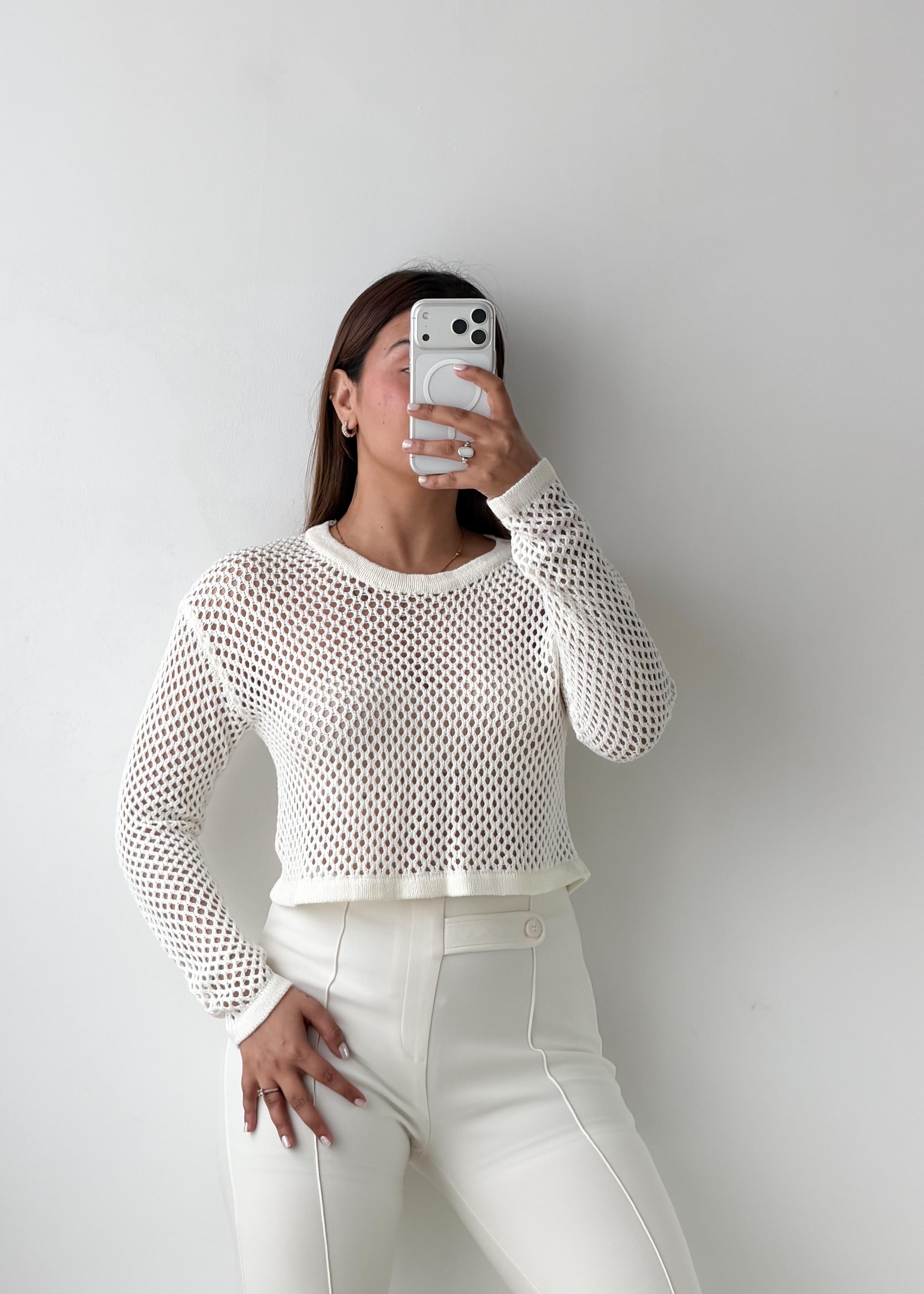 Size XS-S White Open Knit Sweater Top