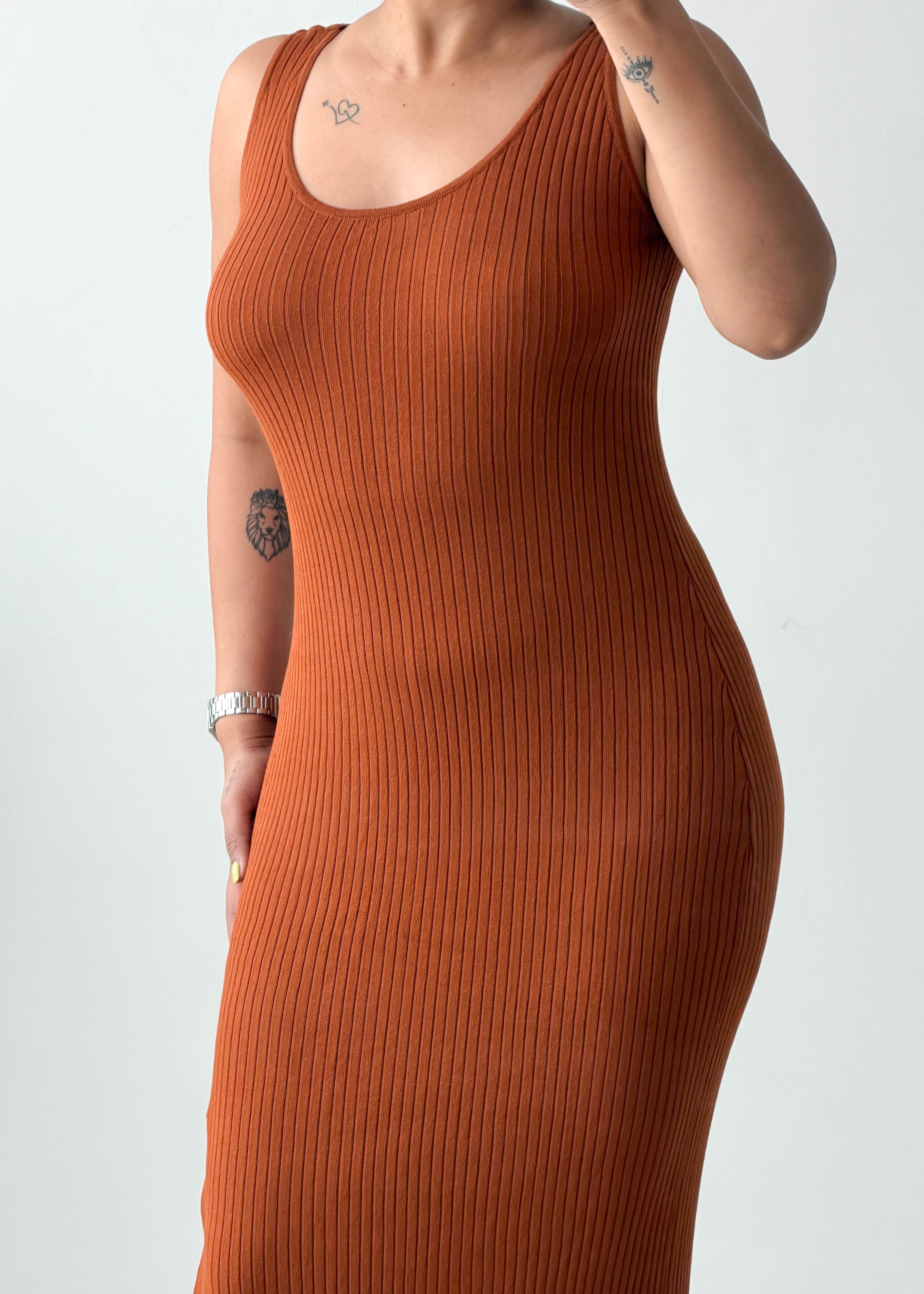 Size S-M Rust Ribbed Maxi Dress