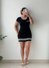Size S-M Black Contrast Trim Knit Mini Dress