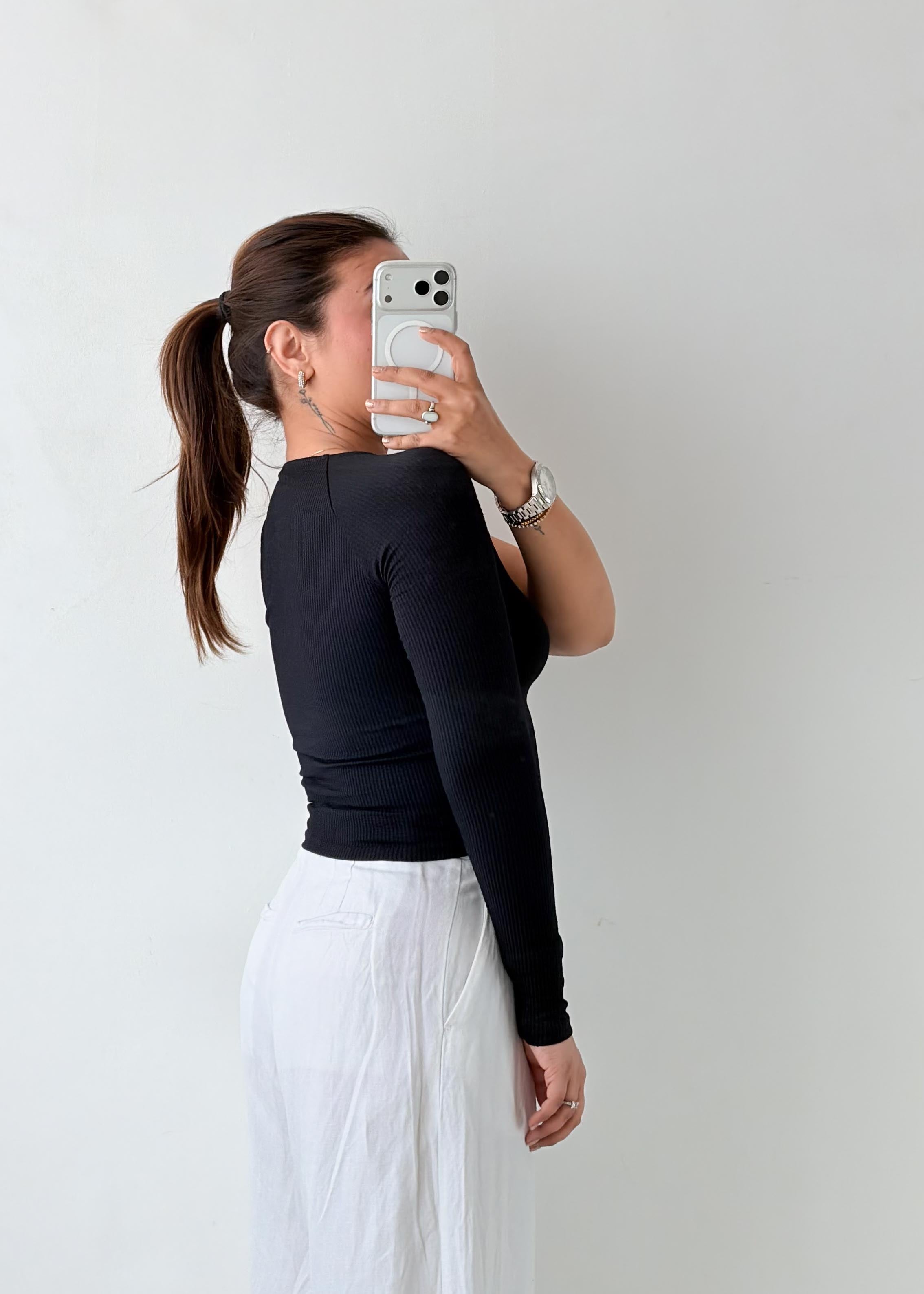 Size S-M Black Asymmetric Sleeve Top