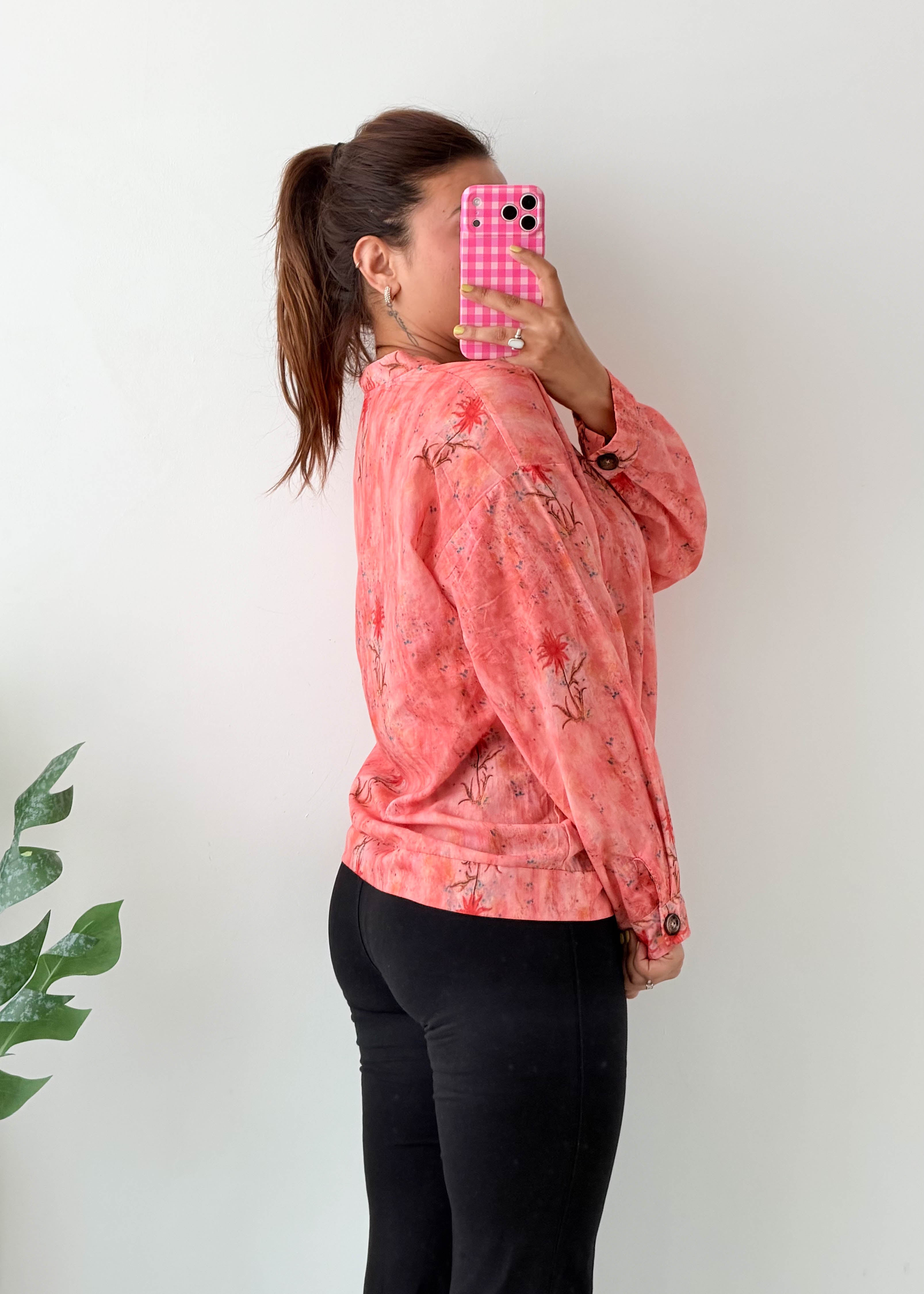 Size L-XL Coral Printed Shirt
