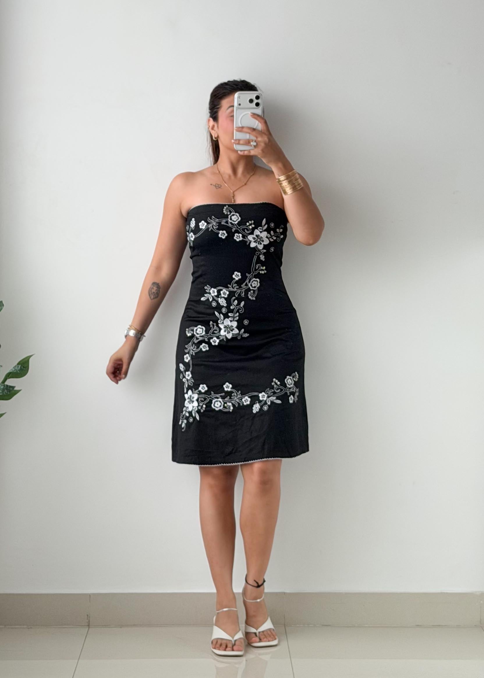 Size S-M Black Floral Embroidered Strapless Mini Dress