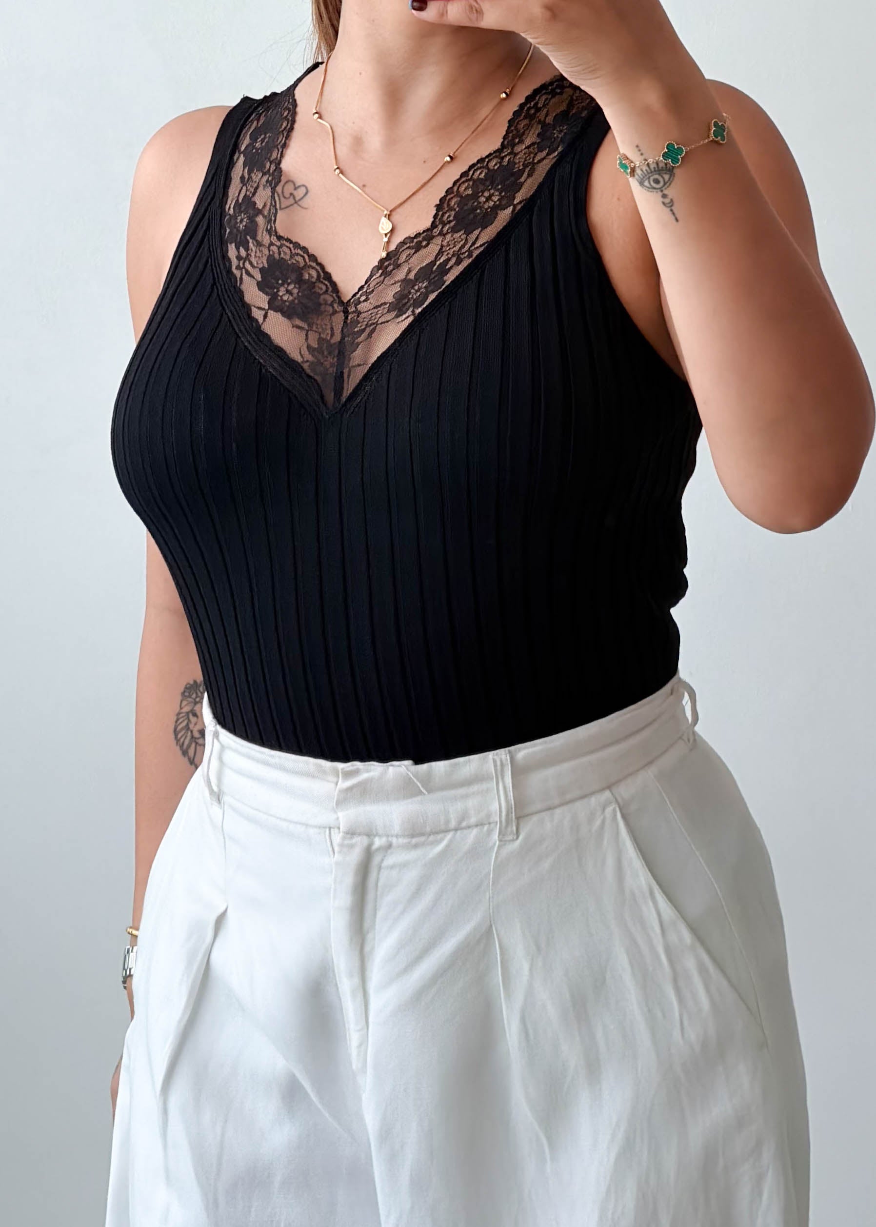 Size XS-S Black Lace Trim Ribbed Top
