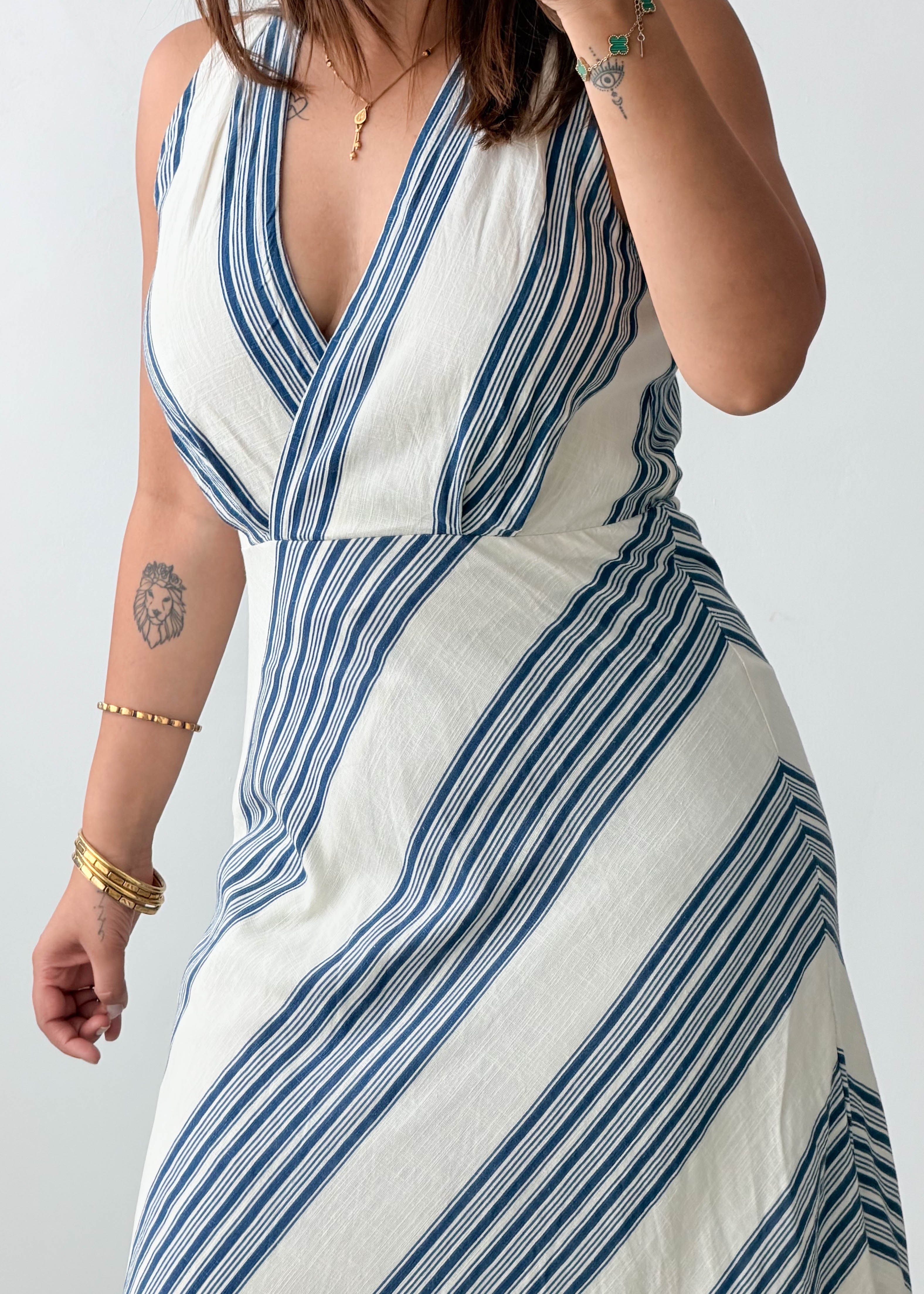 Size M Blue Stripe Wrap Maxi Dress