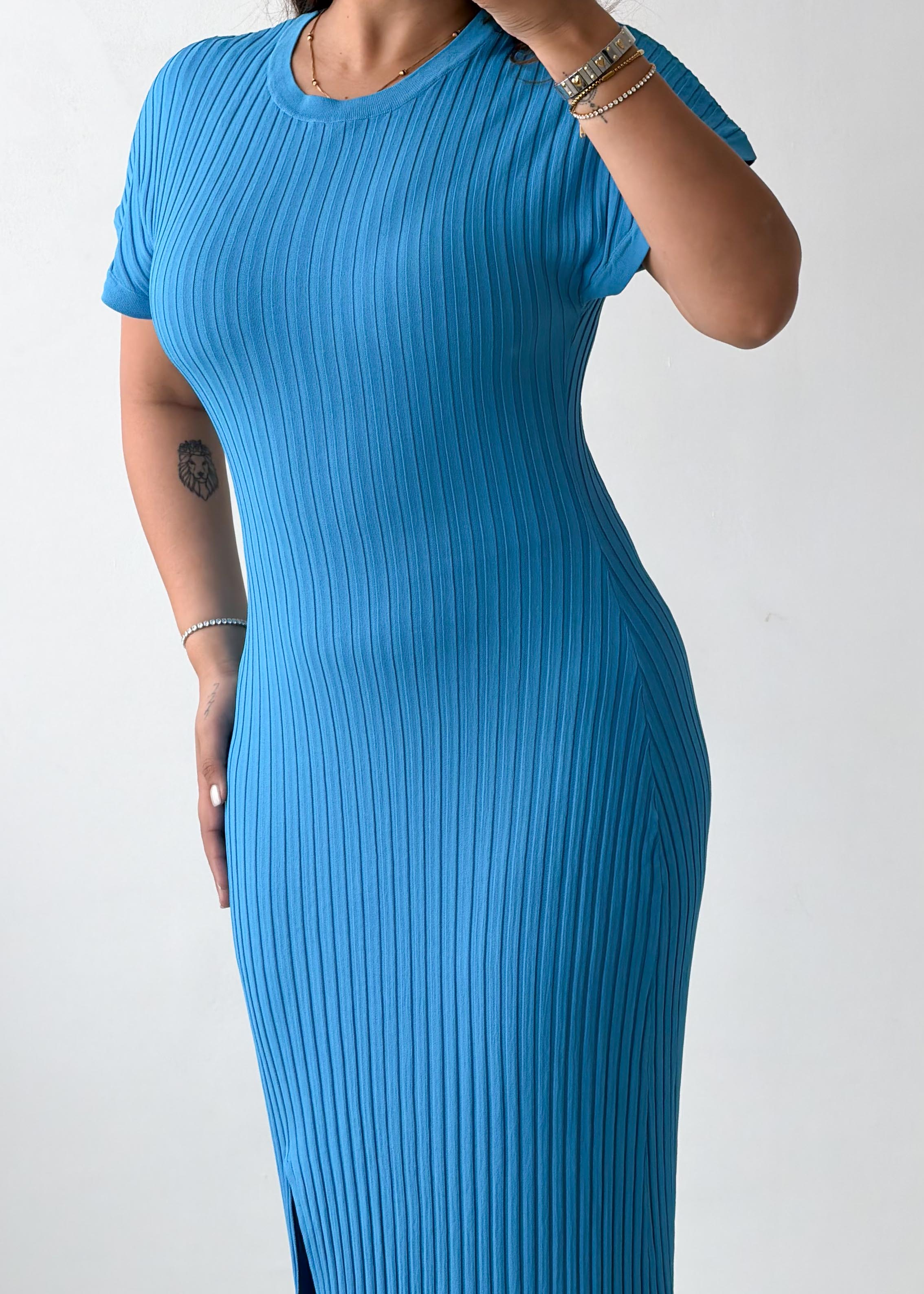 Size S-M Sky Blue Ribbed Knit Maxi Dress
