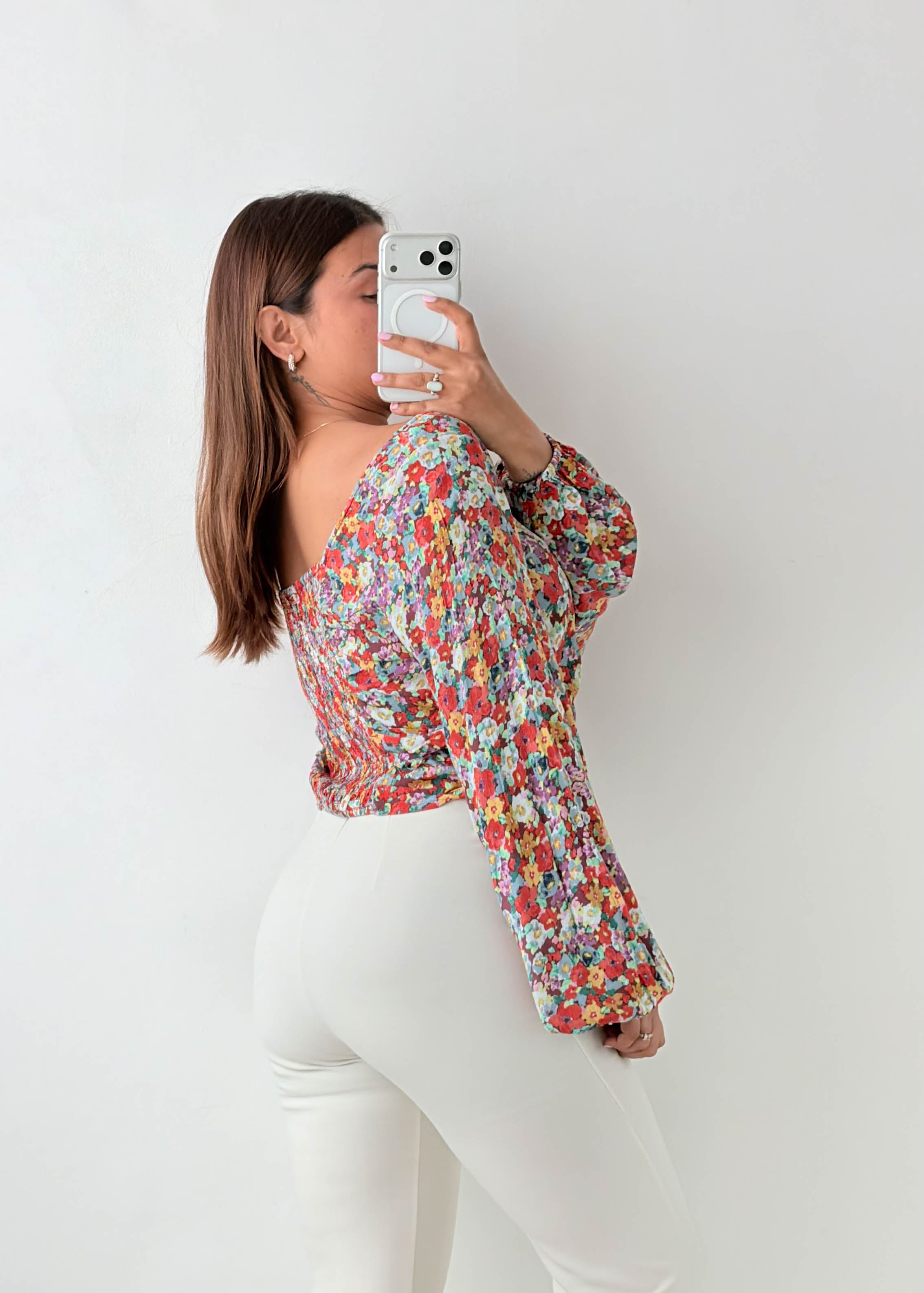 Size M-L Multicolor Floral Ruched Blouse