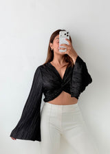 Size M-L Black Twist Front Pleated Crop Top