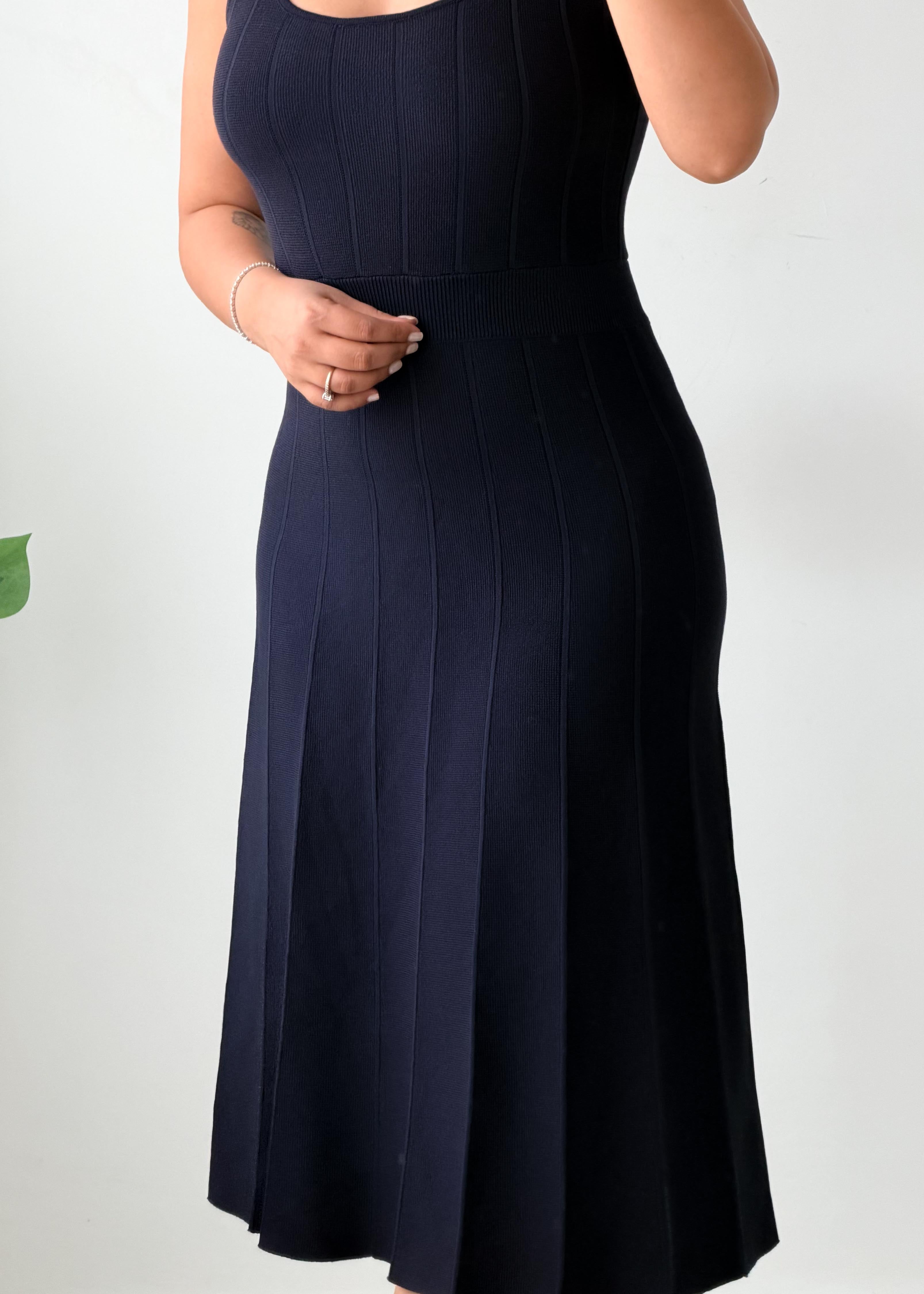 Size S-M Navy Blue Ribbed Fit & Flare Midi Dress