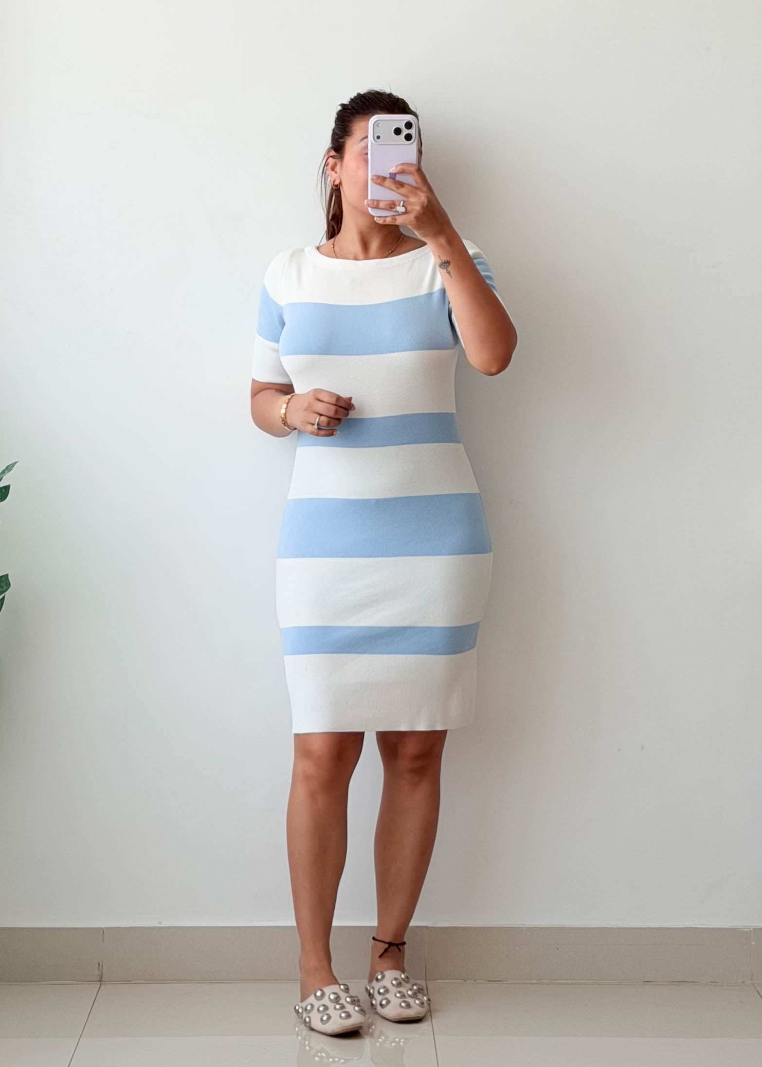 Size M-L White & Blue Knit Midi Dress