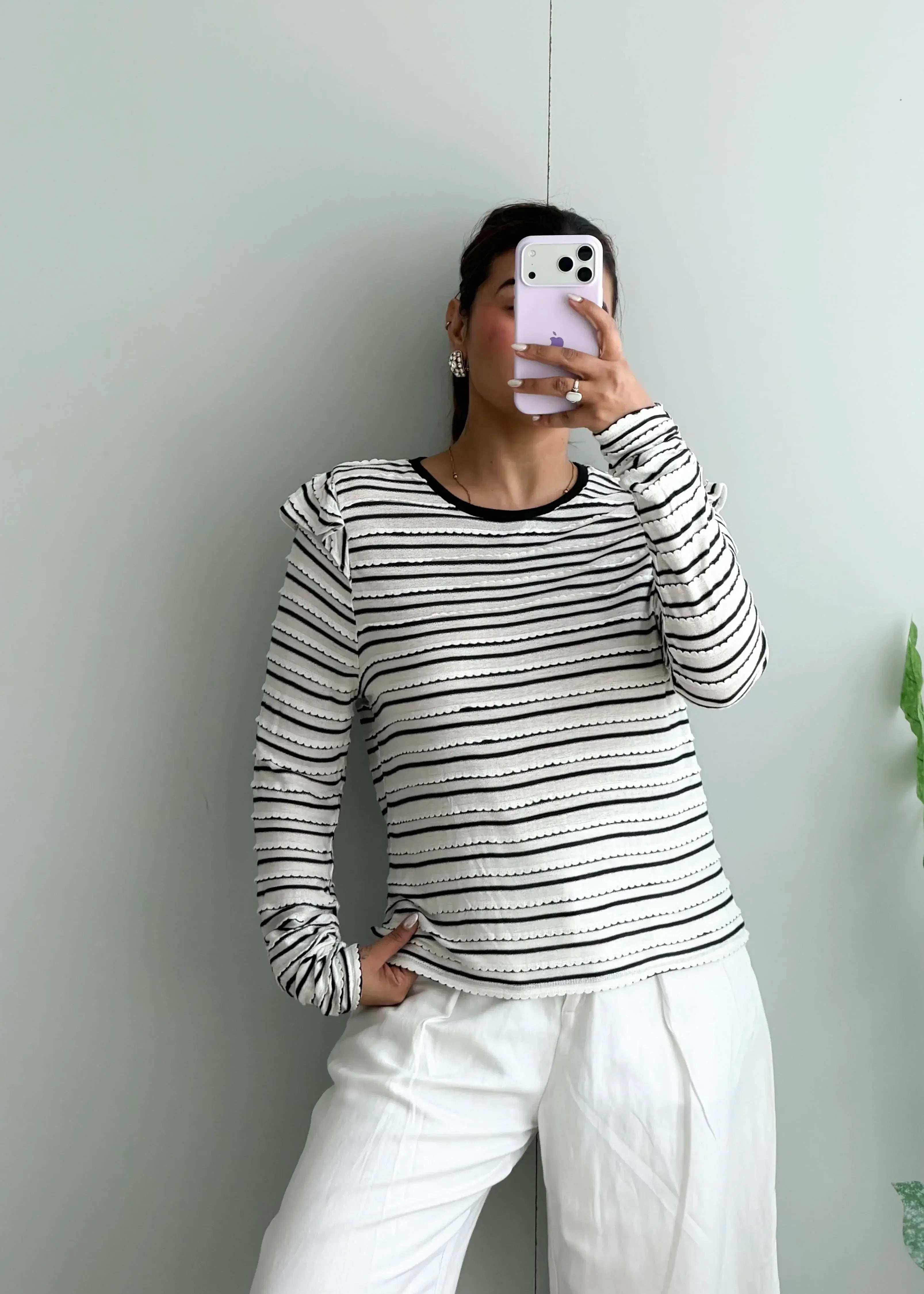 Size L-XL, Black & White Striped Long Sleeve Top - Closet by Payal