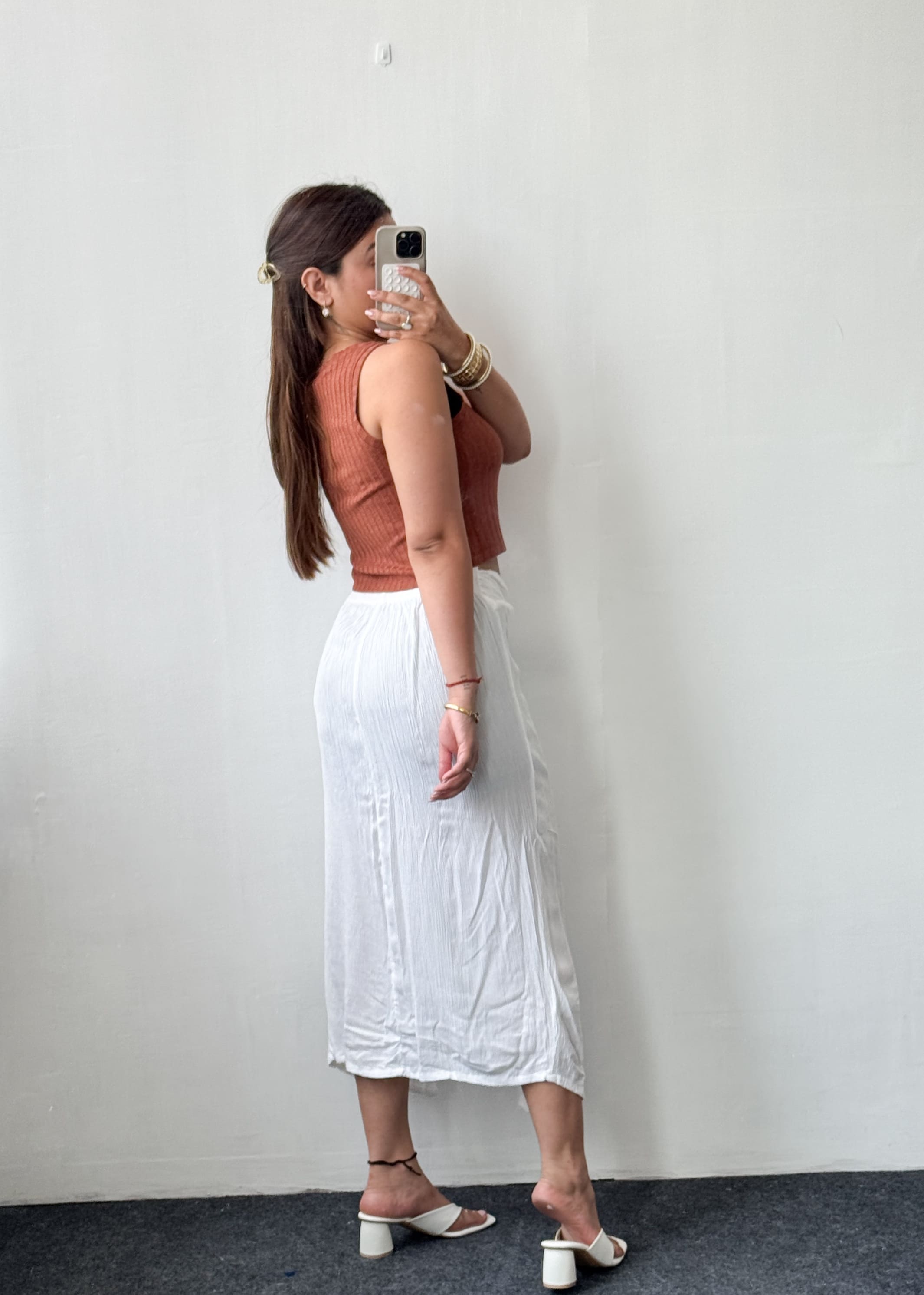 Y2505 WAIST 26-28, 30-32 and 32-34