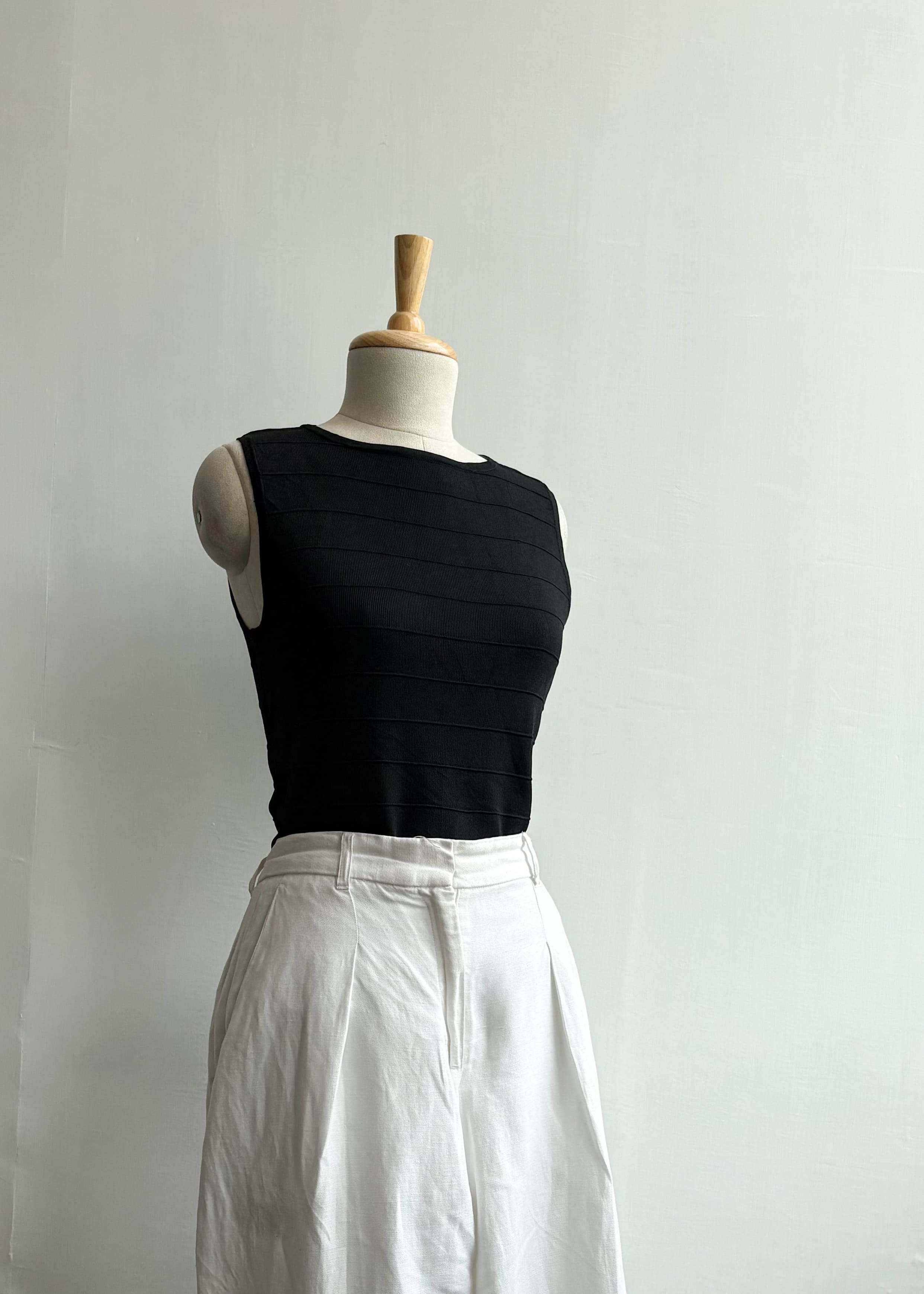 J2006 SIZE S-M - Closet by Payal