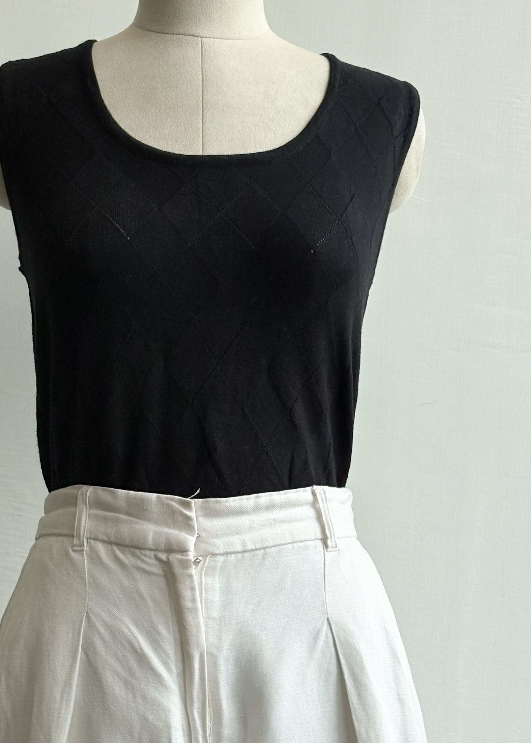J2006 SIZE M-L - Closet by Payal