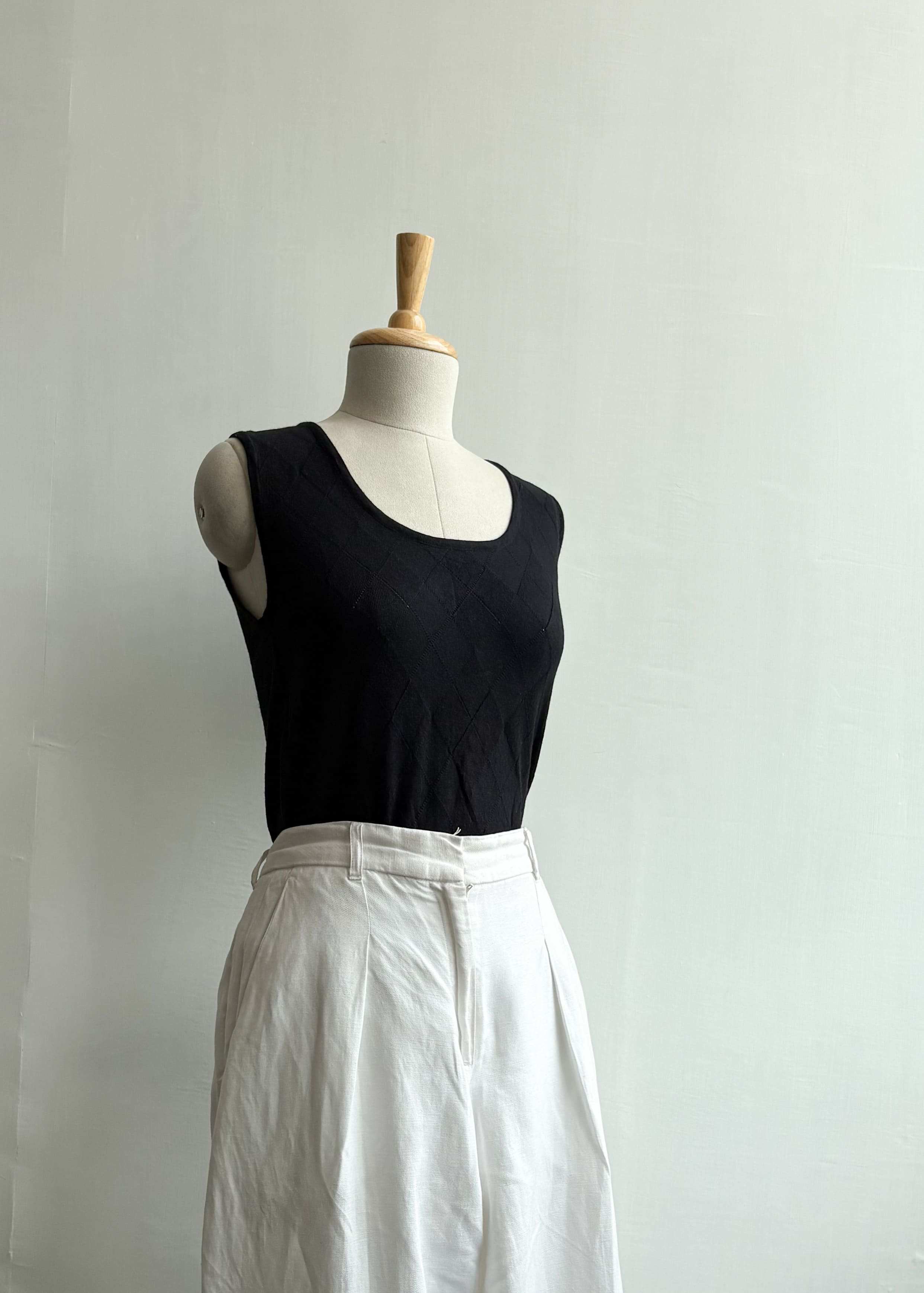 J2006 SIZE M-L - Closet by Payal