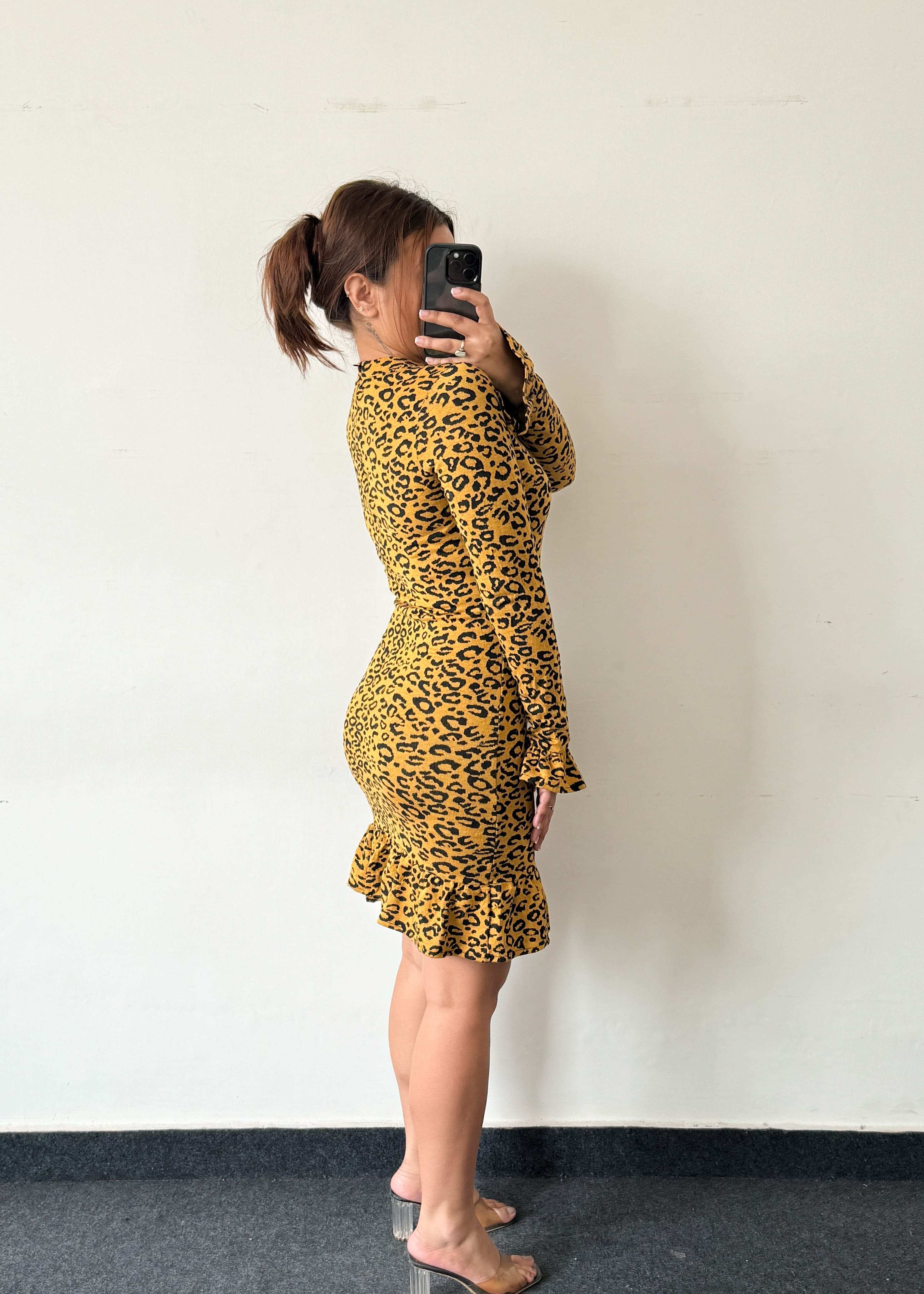 C2024 SIZE S-M - Closet by Payal