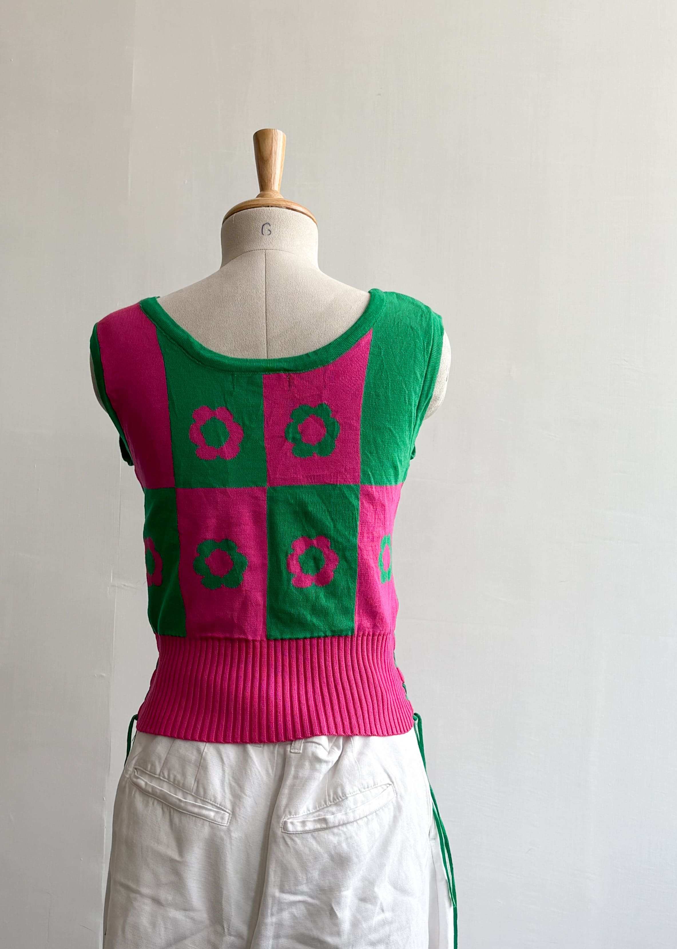 J2006 SIZE S-M - Closet by Payal
