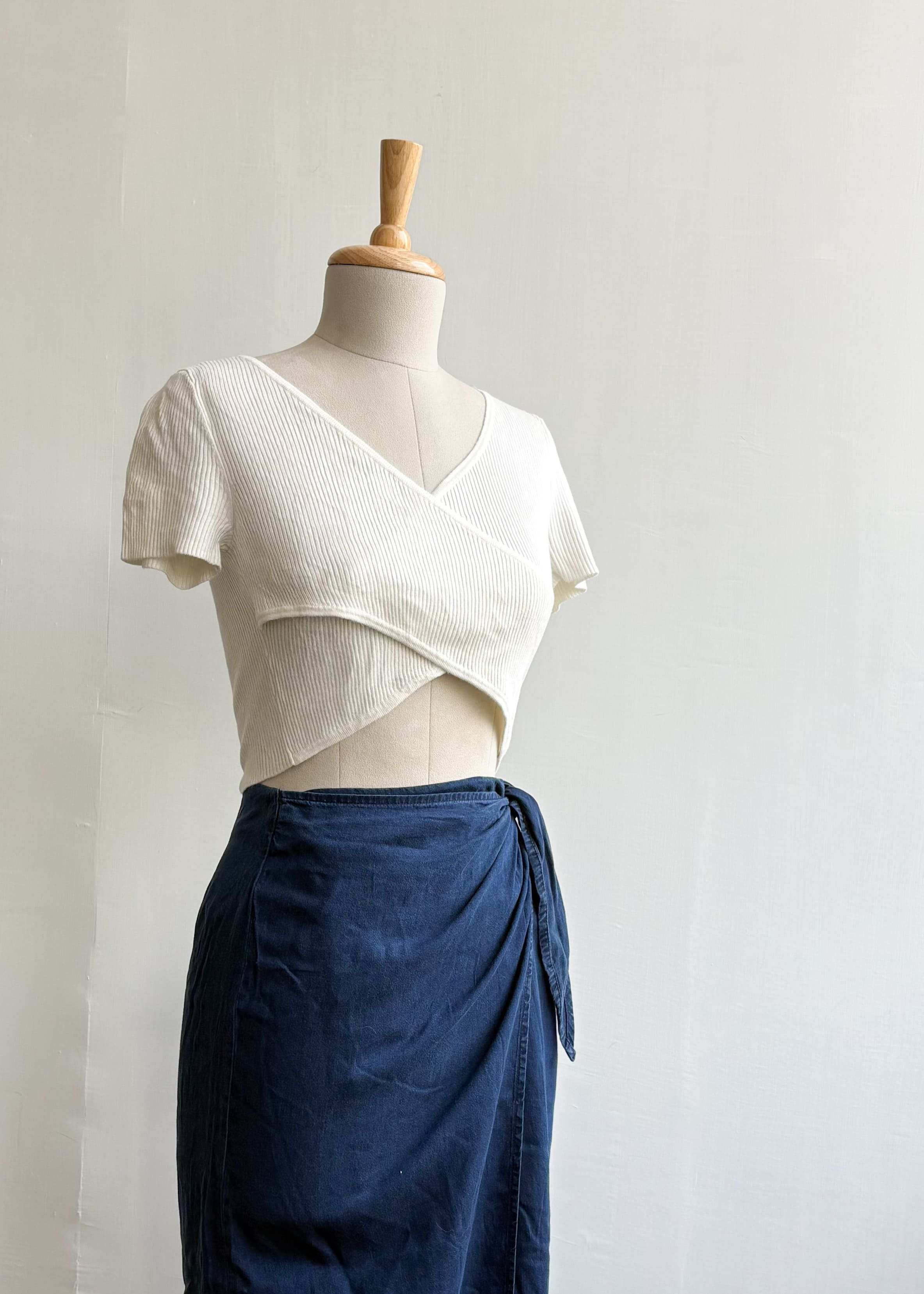 J2006 SIZE XS-S - Closet by Payal