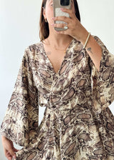 E0706 SIZE M-L - Closet by Payal