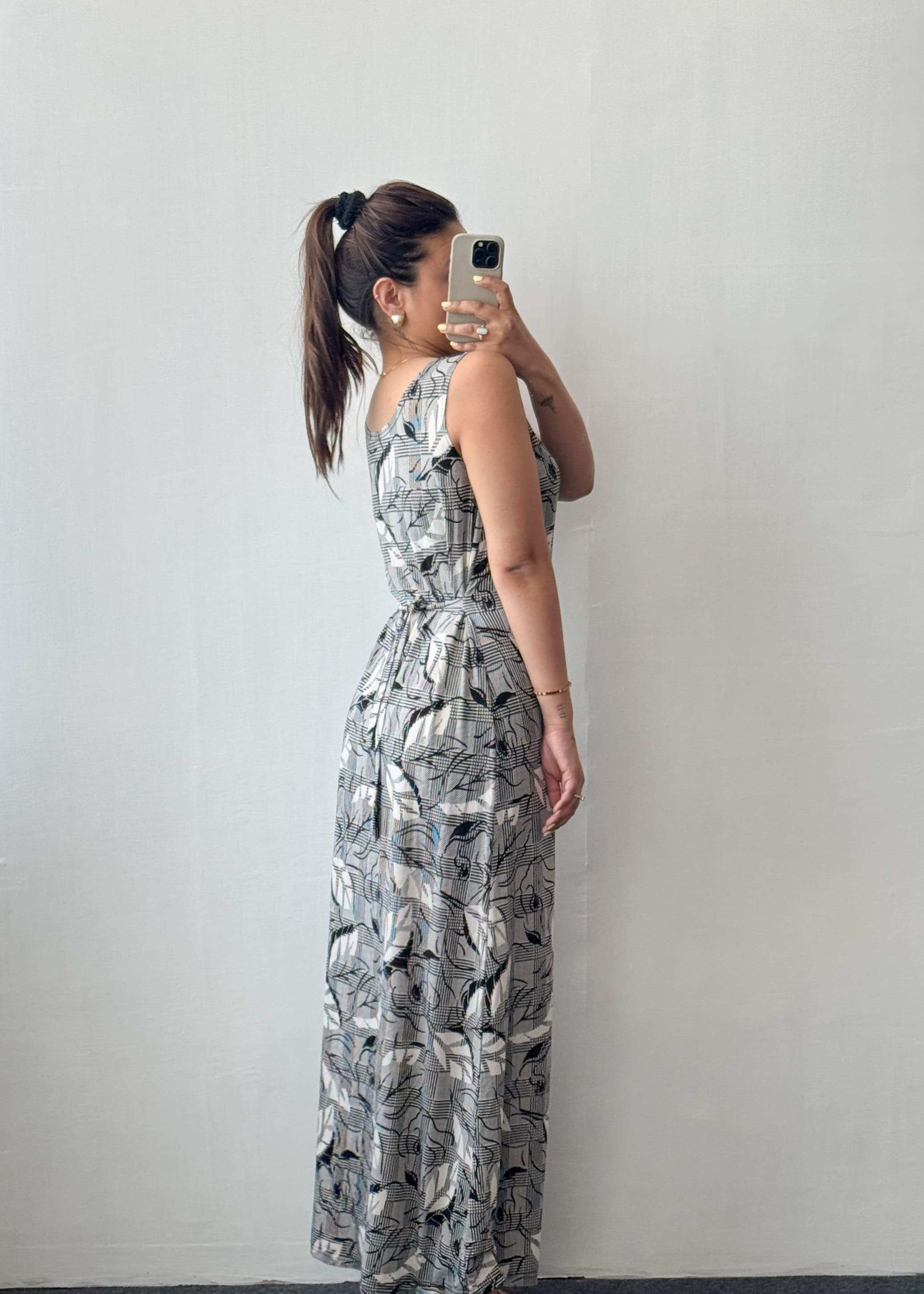 J2004 SIZE M-L - Closet by Payal