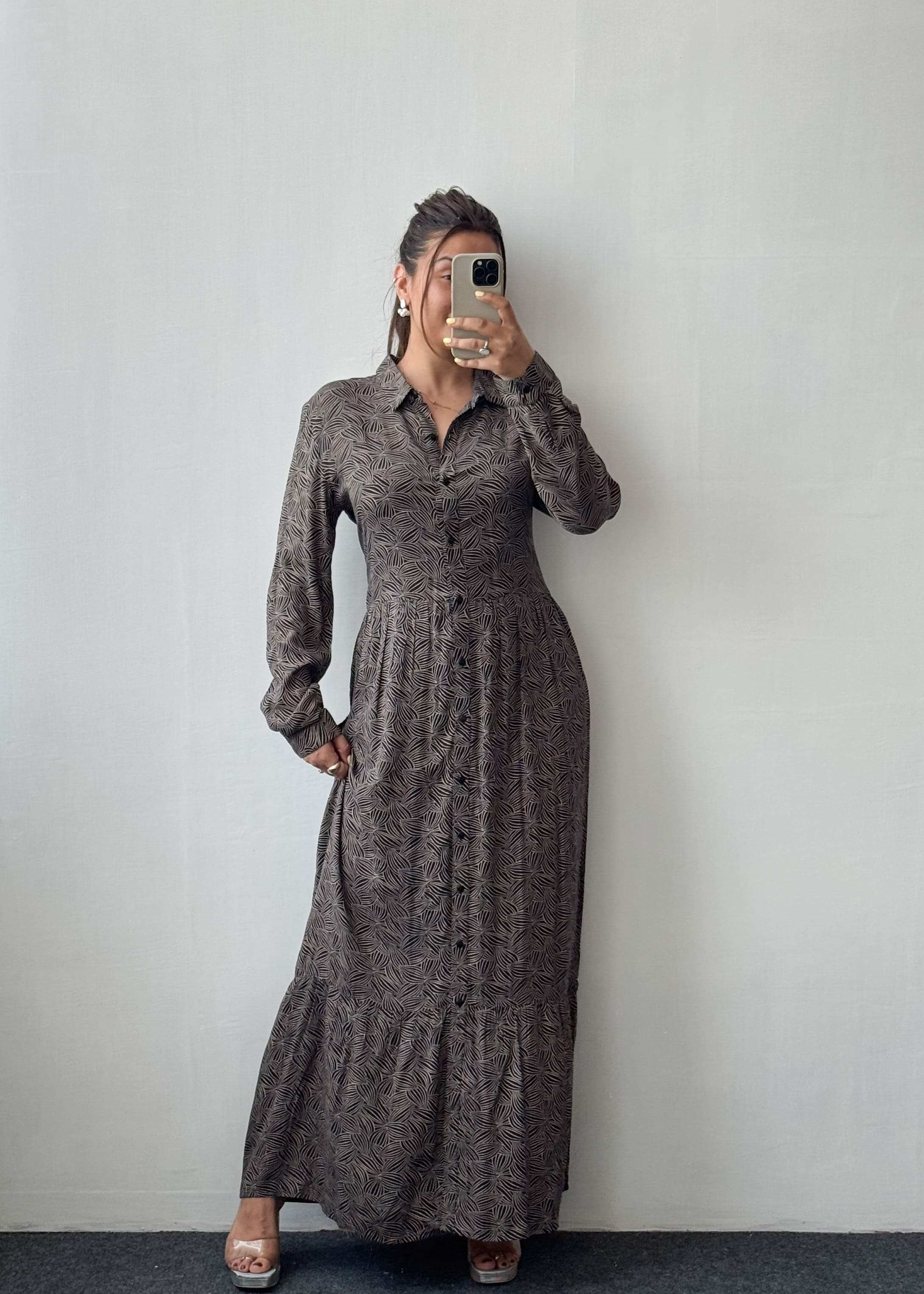 J2004 SIZE M-L - Closet by Payal